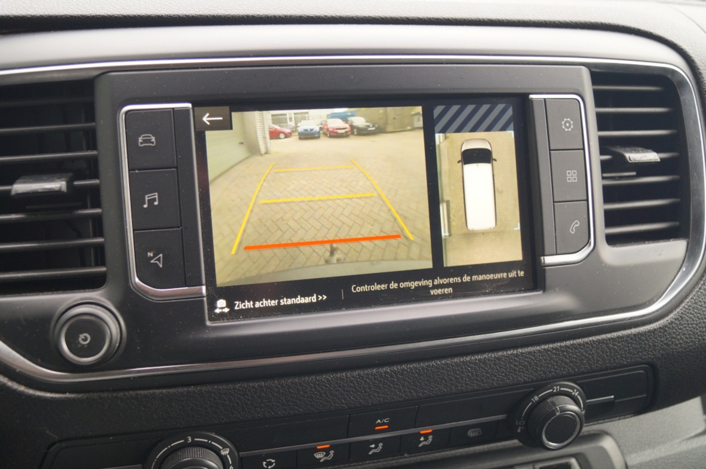 Foto van Opel Vivaro