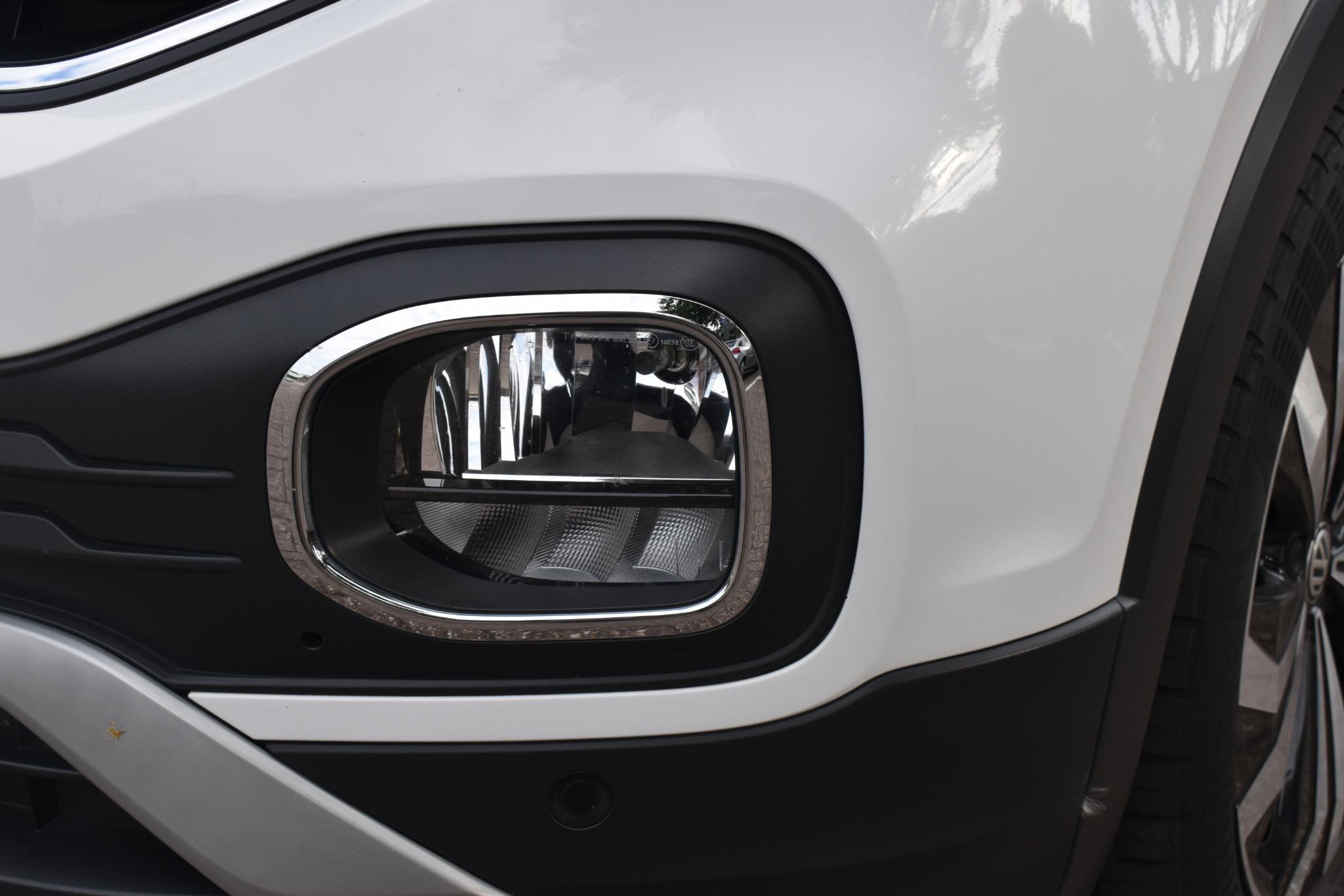 Foto van Volkswagen T-cross