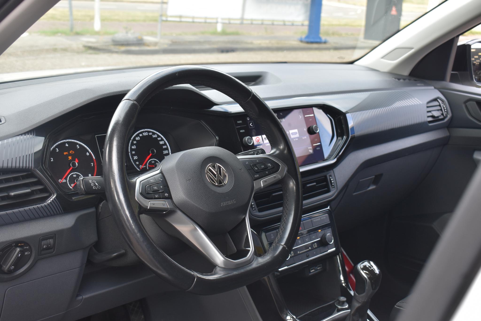 Foto van Volkswagen T-cross