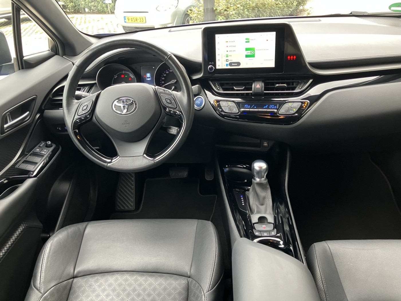 Foto van Toyota Toyota C-hr