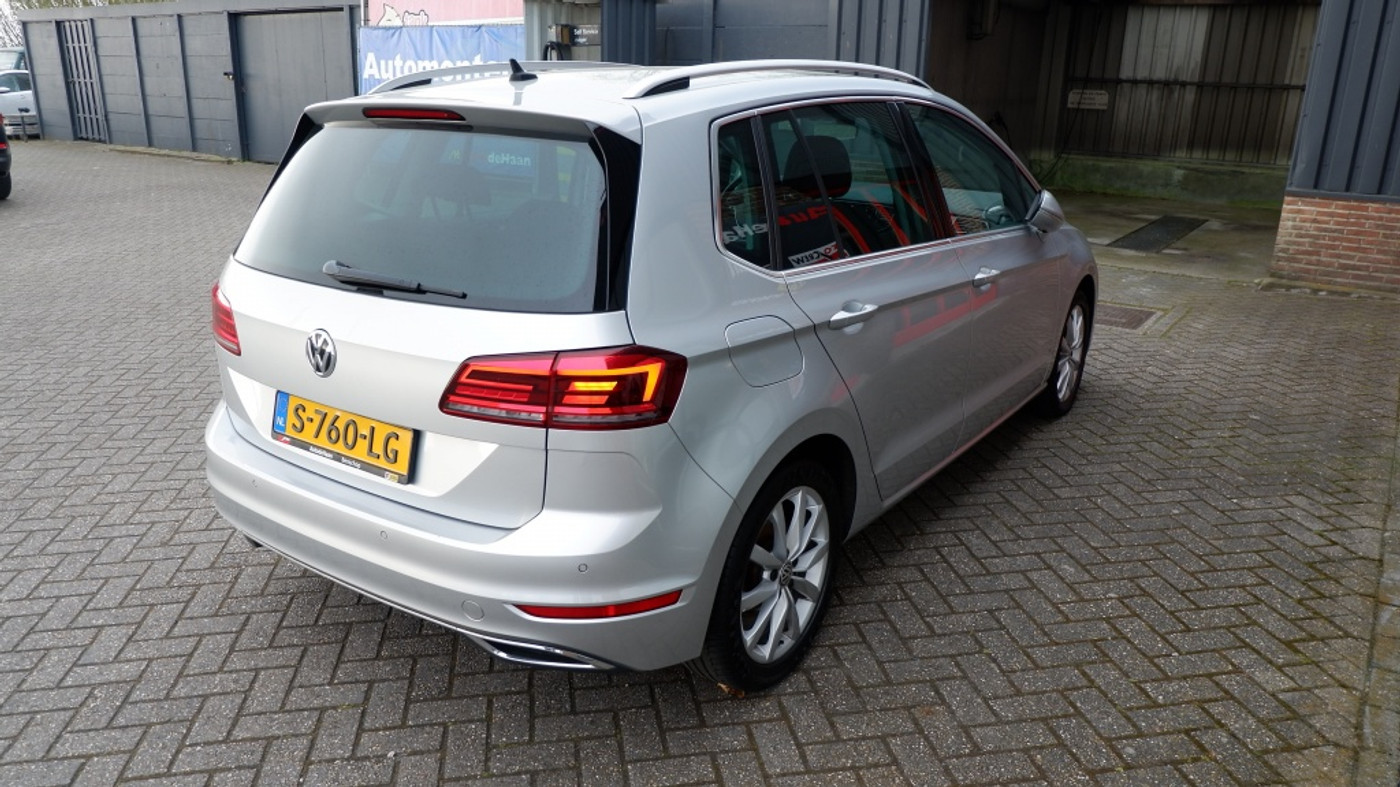 Foto van Volkswagen Golf Sportsvan