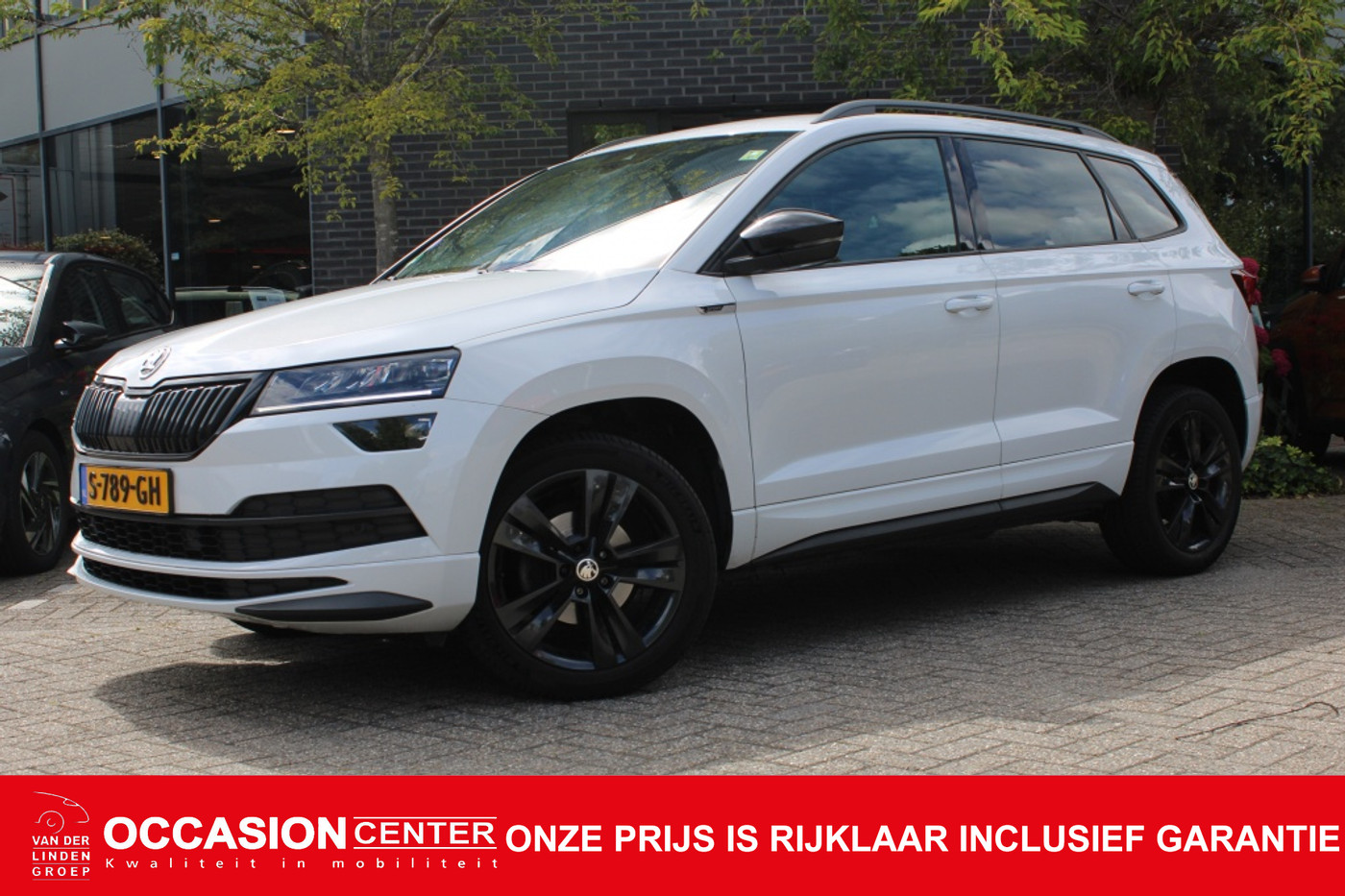 Skoda Karoq 1.5 TSI ACT DSG Sportline Virtual/Navi/Cam/Trekhaak "RIJKLAARPRI 2019 - voorkant