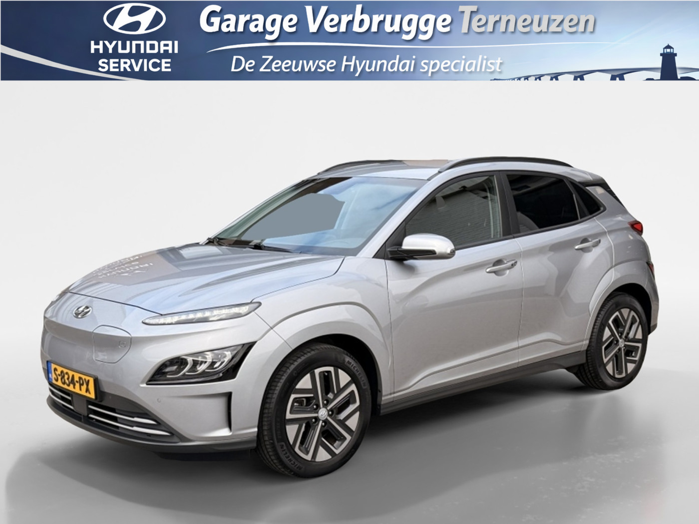 Hyundai Kona EV Premium 64 kWh 3 fase | Luxe uitvoering | Navigatie | HUD | Leder 2023 - voorkant