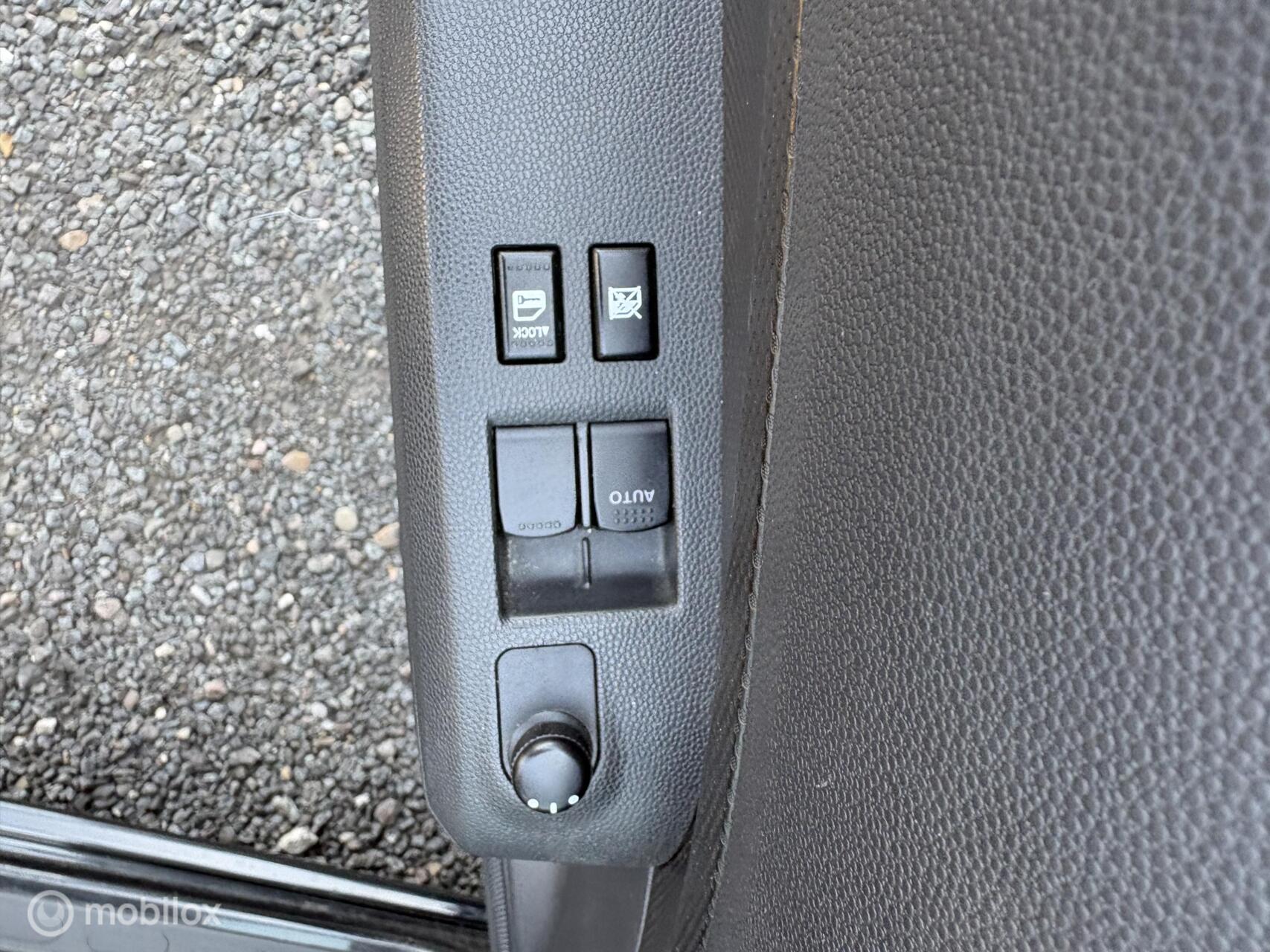 Foto van Opel Agila