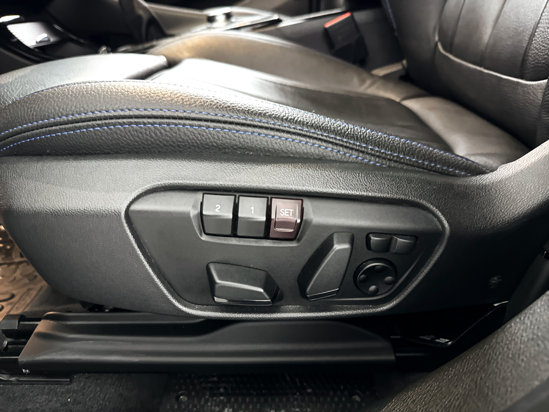 Foto van BMW X2 Xdrive25e