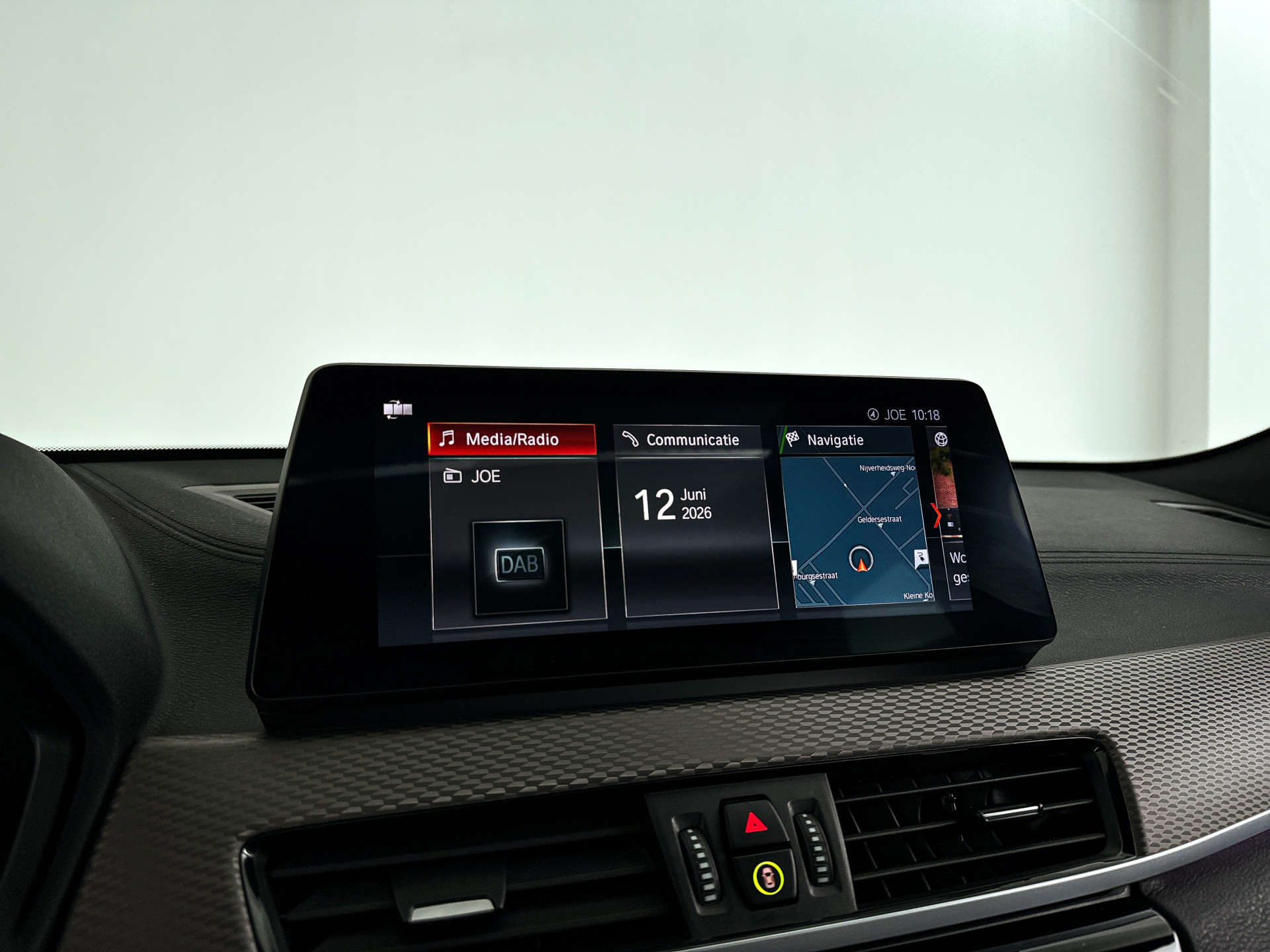 Foto van BMW X2 Xdrive25e