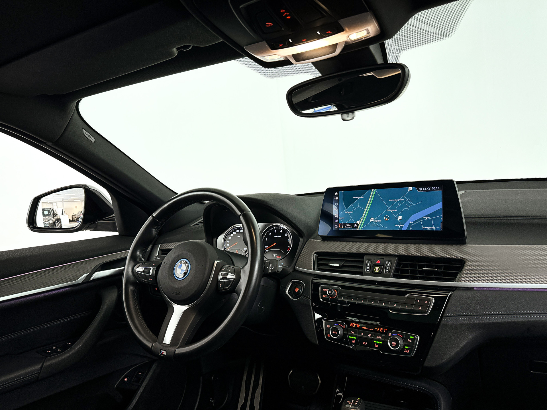 Foto van BMW X2 Xdrive25e
