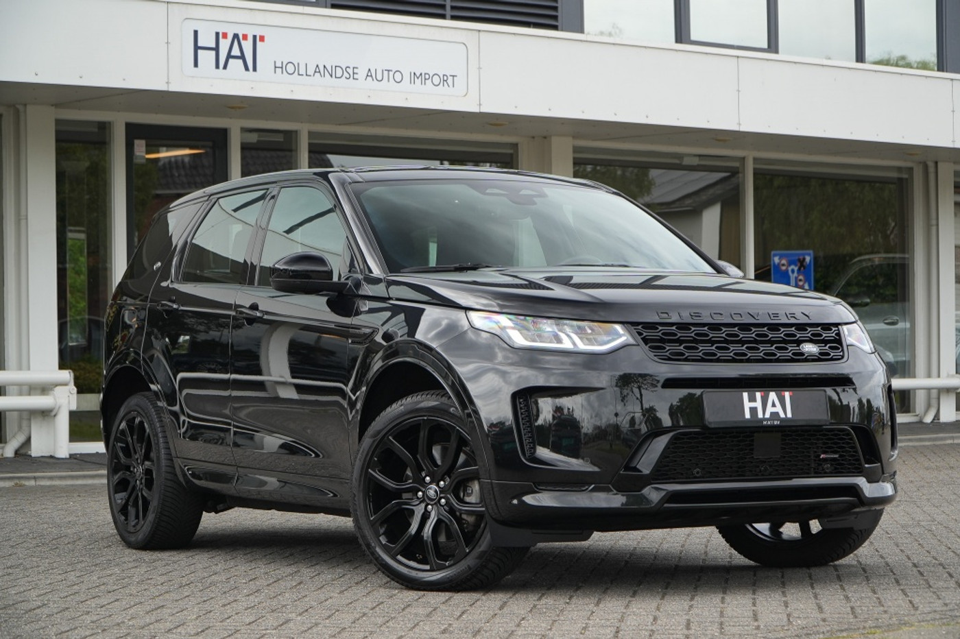 Land Rover Discovery Sport P300e 1.5 R-Dynamic S I ACC I 20 INCH I Trekhaak I 2023 - voorkant