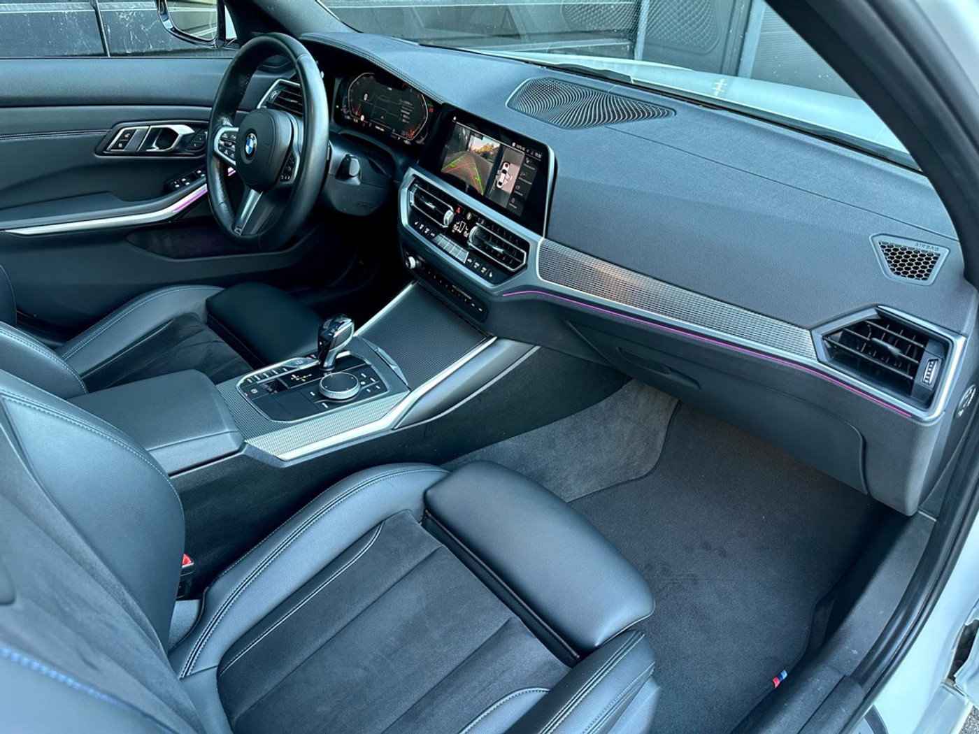 Foto van BMW 330i