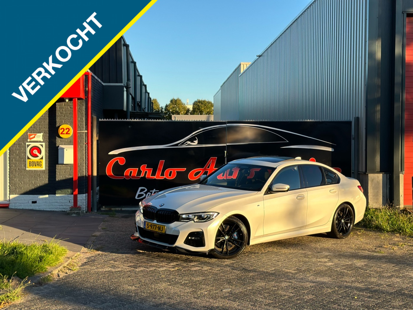 BMW 330i 330i M-PERFORMANCE LASER|DAK|360CAM|HEADUP|HK 2019 - voorkant