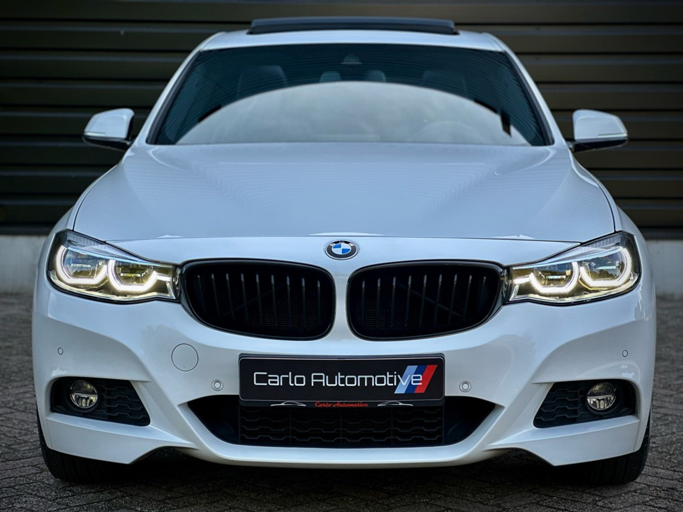 Foto van BMW 320i