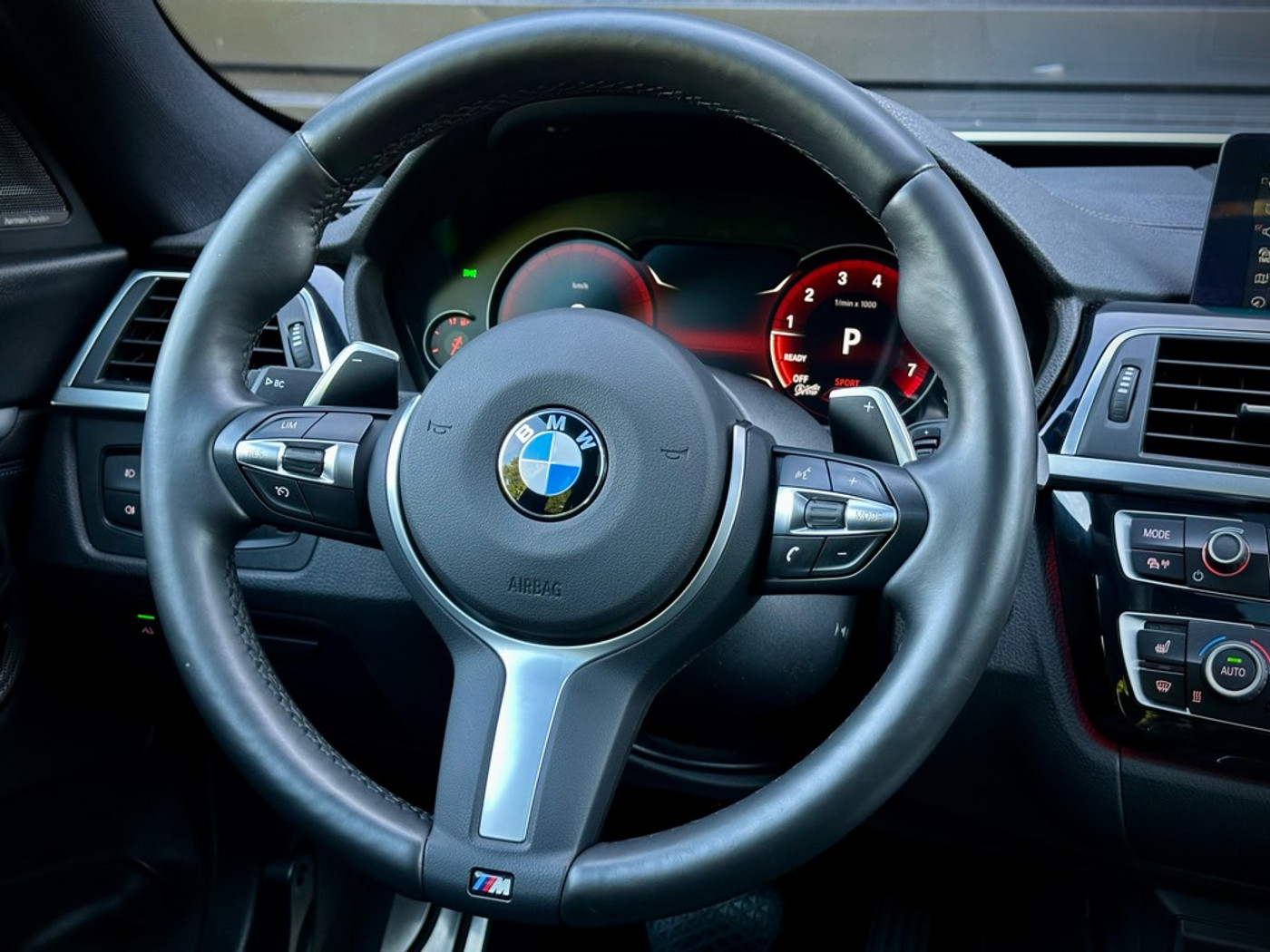 Foto van BMW 320i