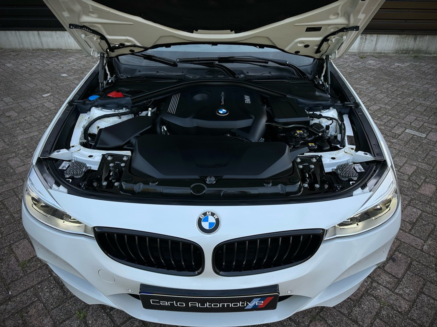 Foto van BMW 320i