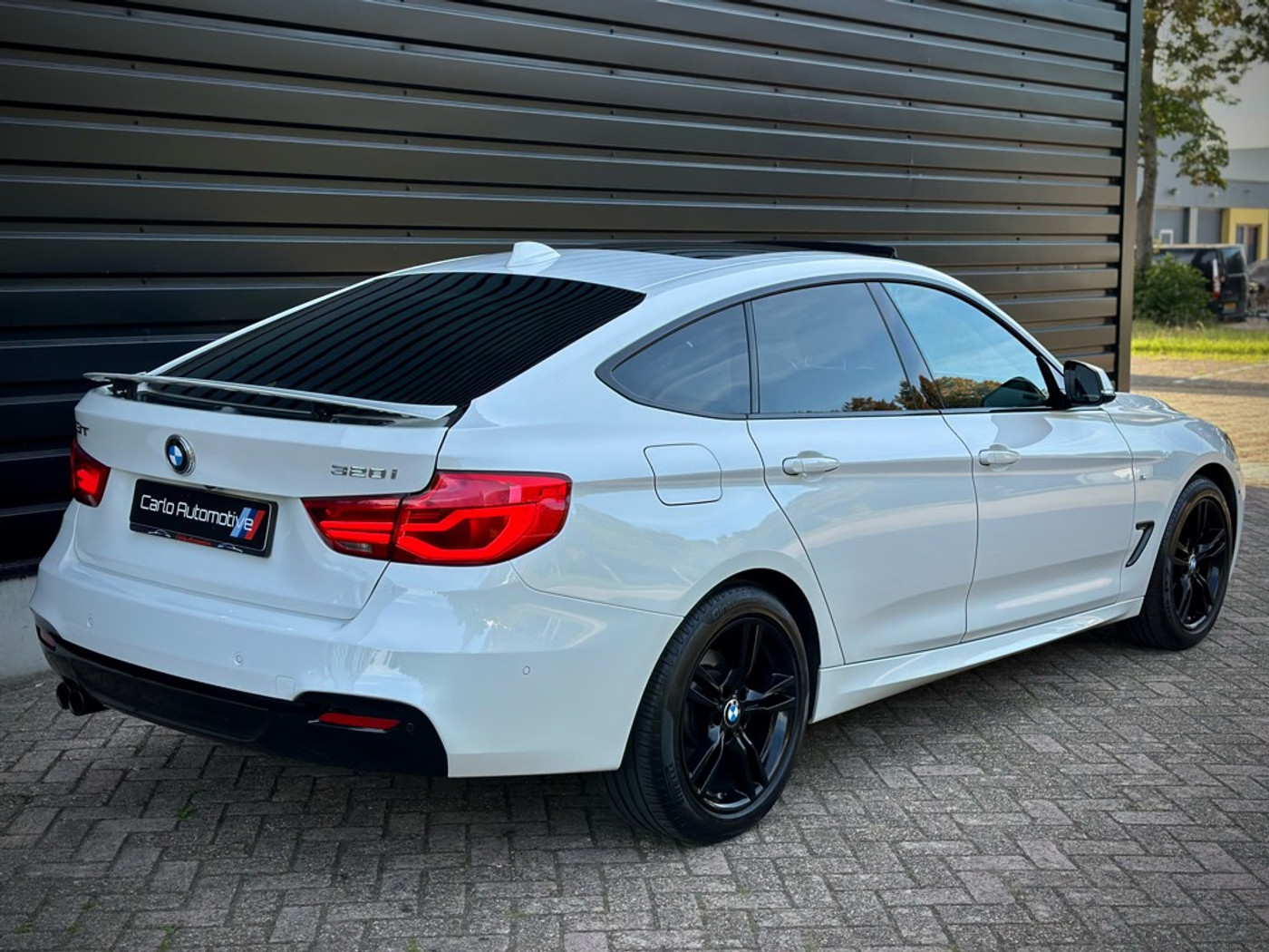 Foto van BMW 320i