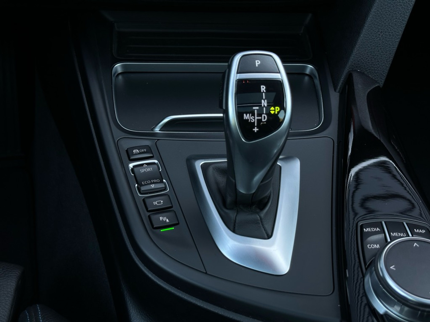 Foto van BMW 320i
