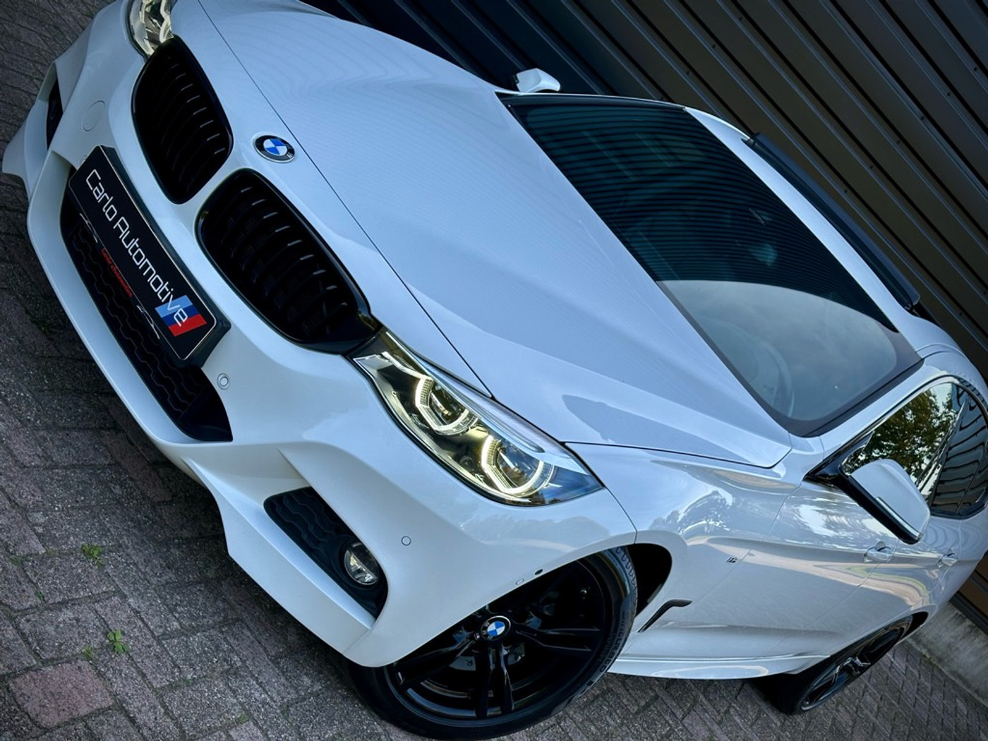 Foto van BMW 320i