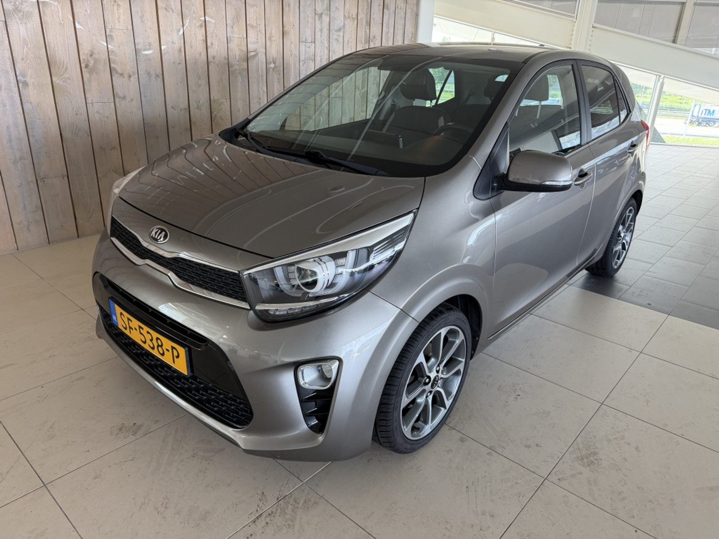 Kia Picanto 1.0 CVVT Colour Edition 2018 - voorkant