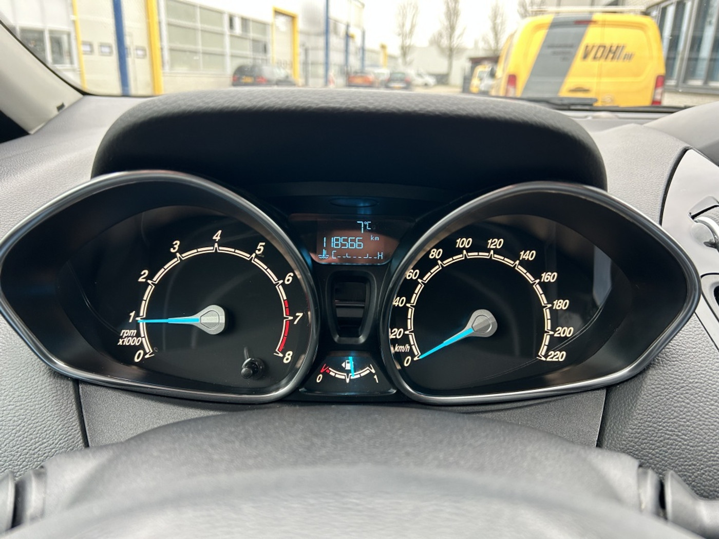 Foto van Ford B-max