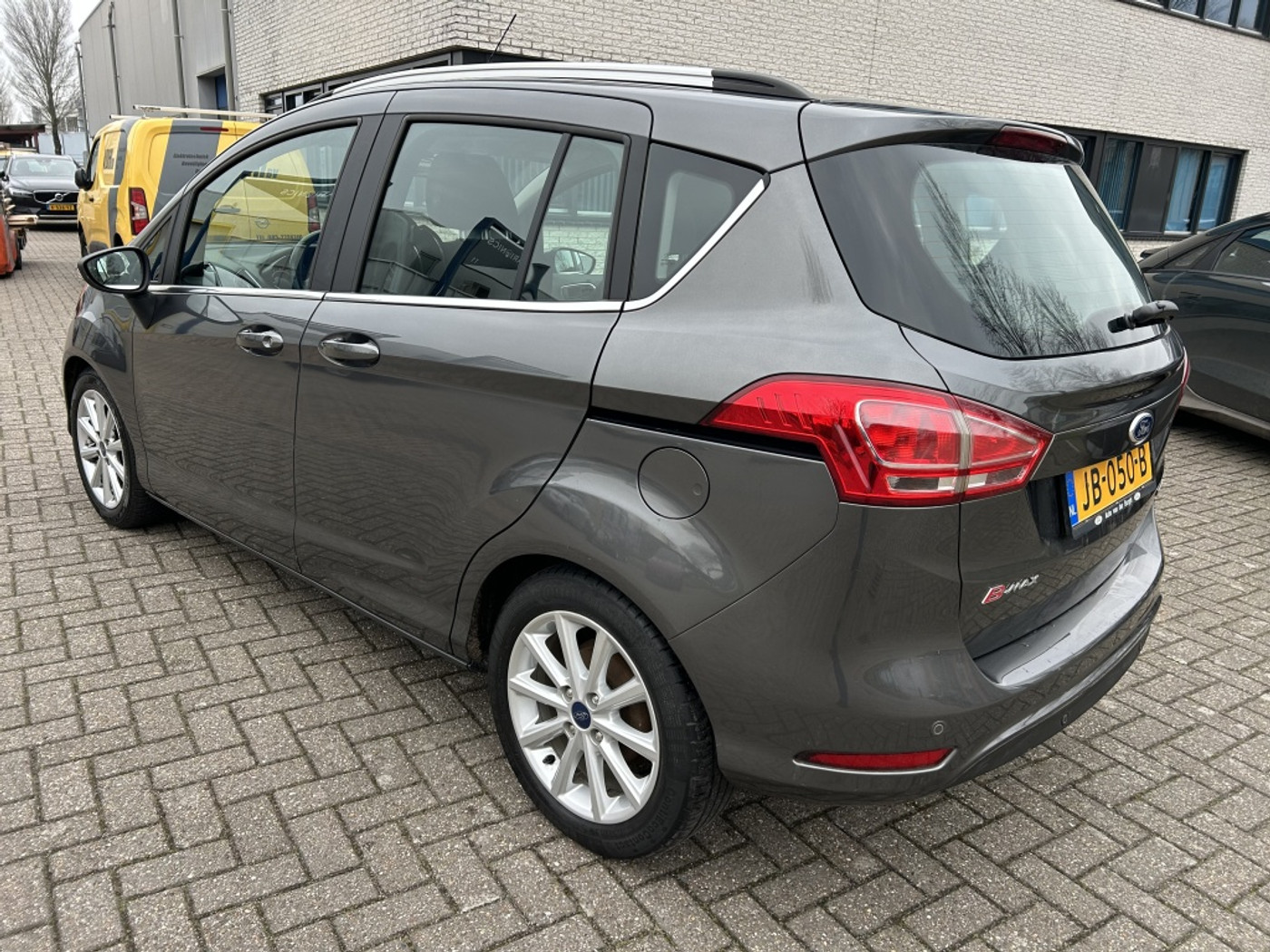 Foto van Ford B-max