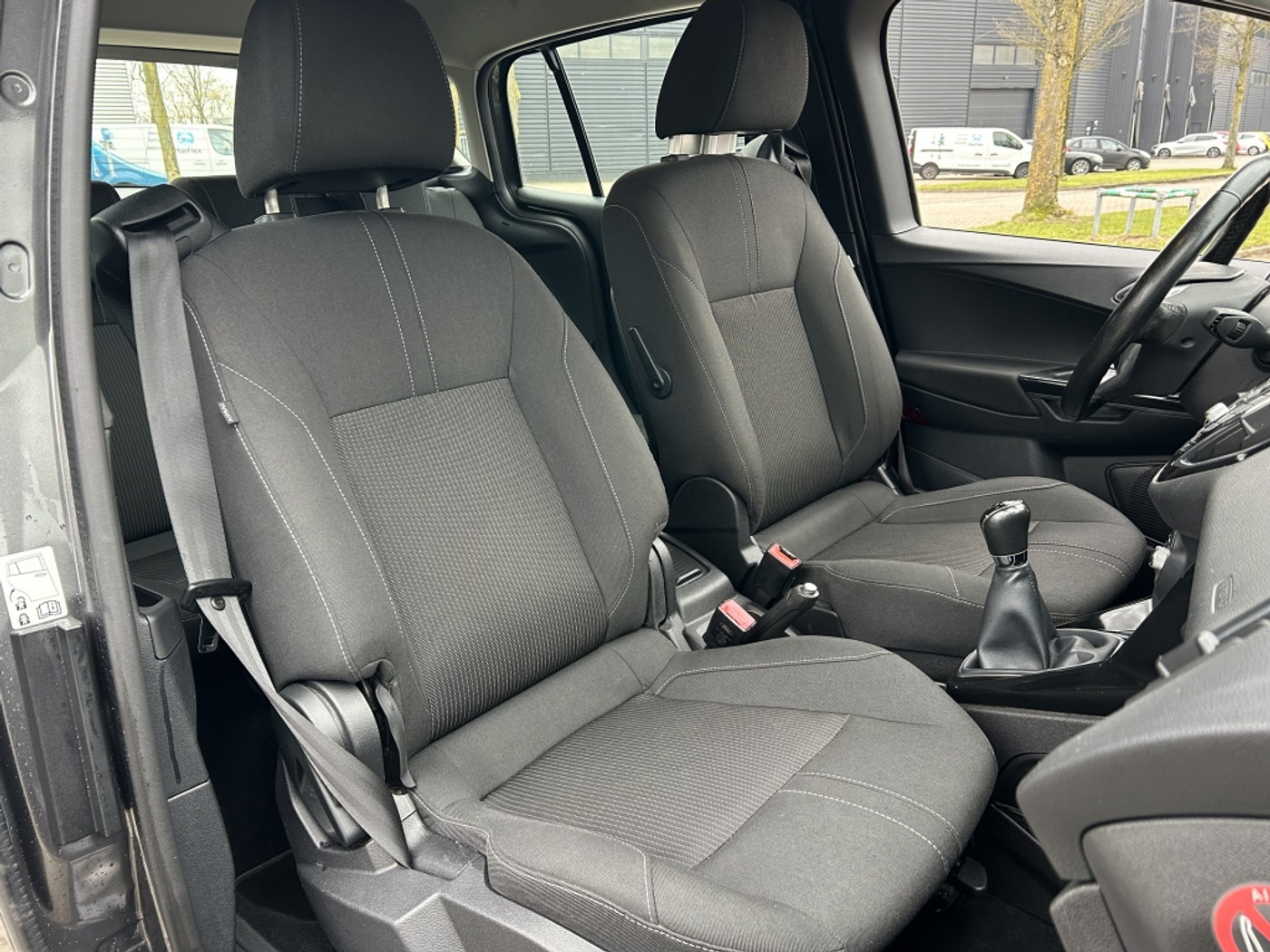 Foto van Ford B-max