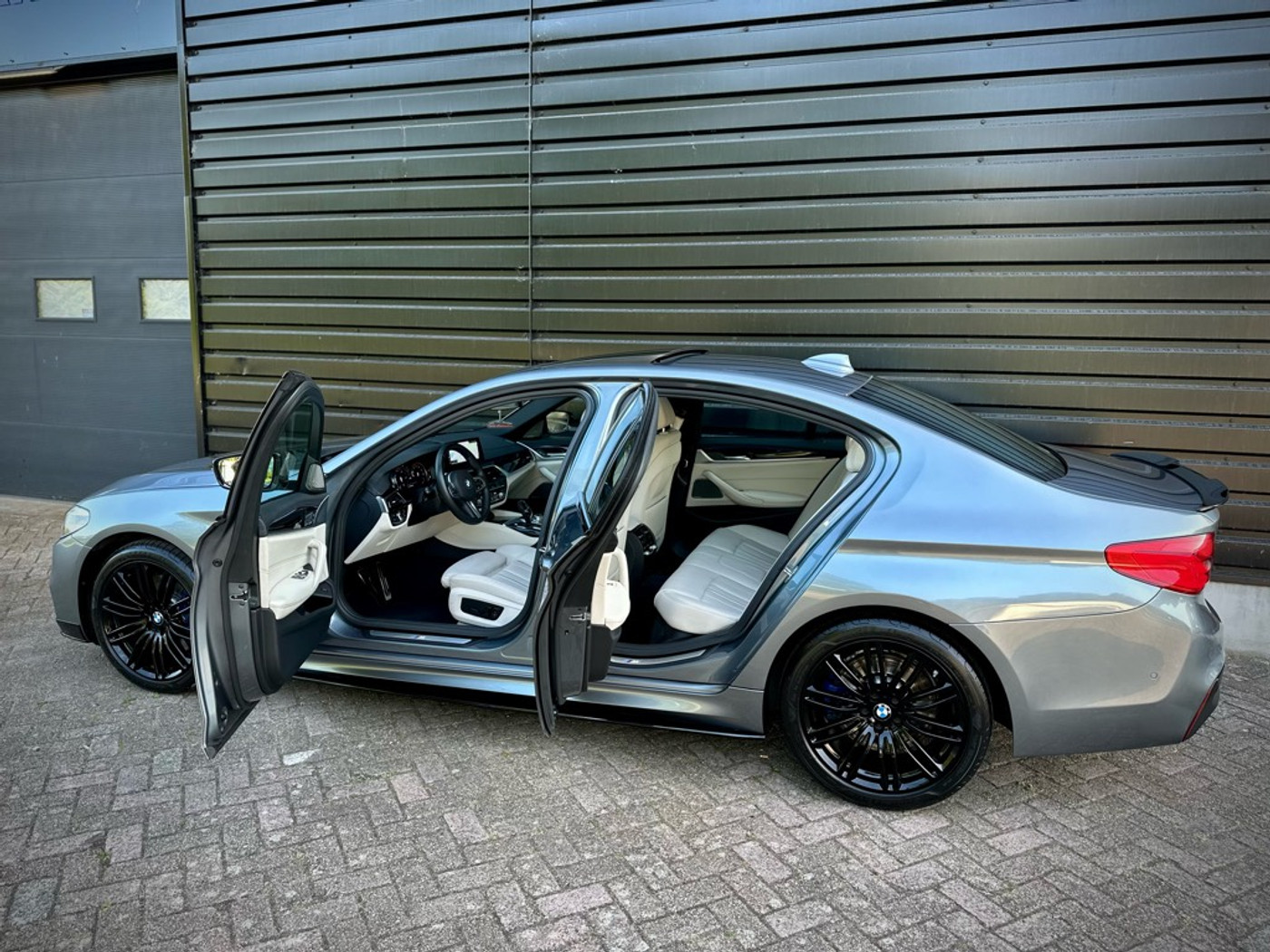 Foto van BMW 530i xDrive