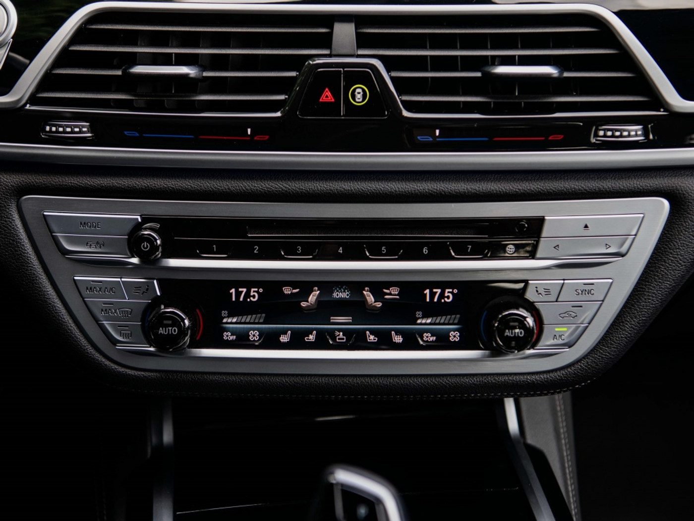 Foto van BMW 745le