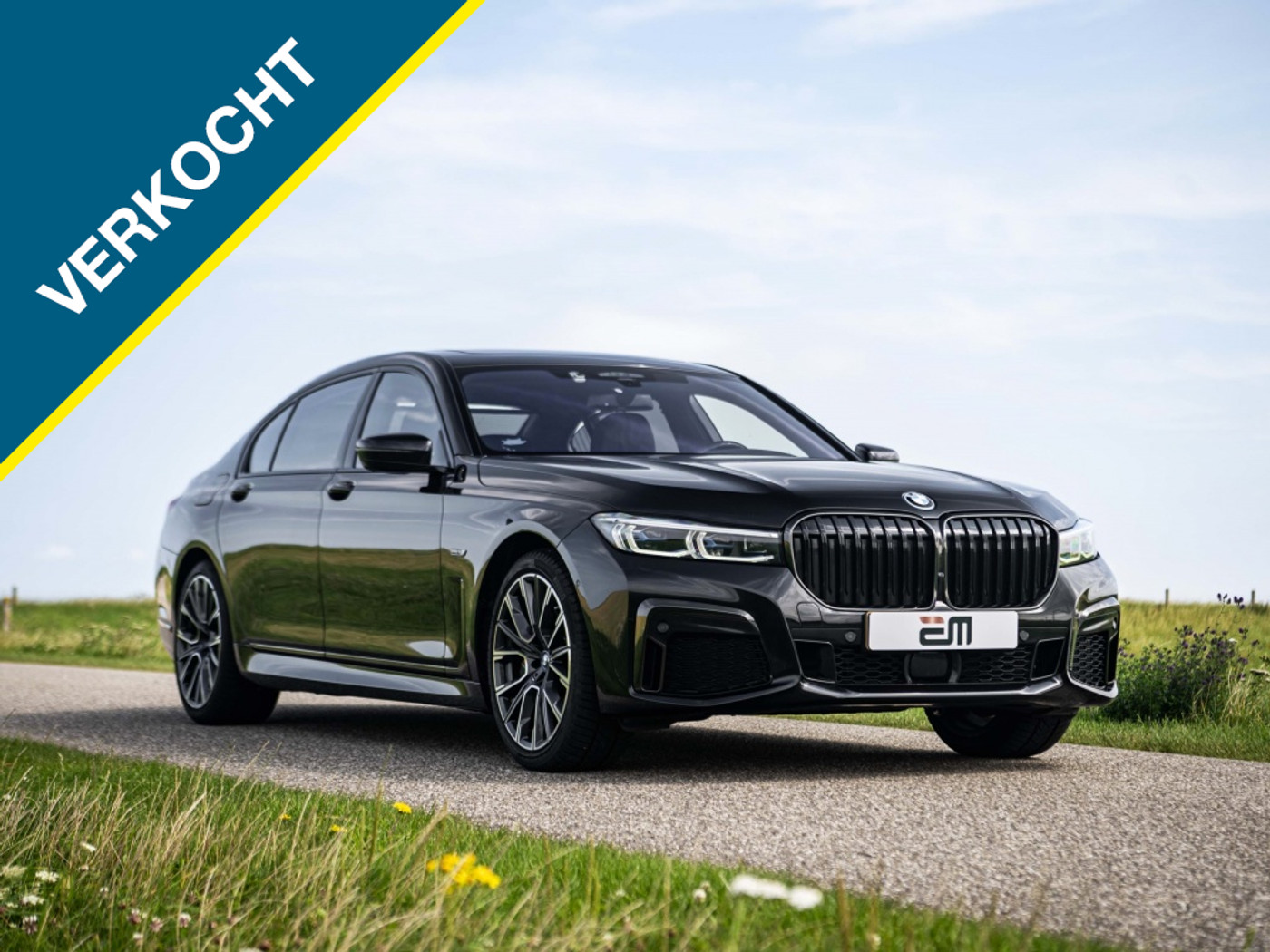BMW 745le 745Le High Executive Individual ACC Parfum 2022 - voorkant