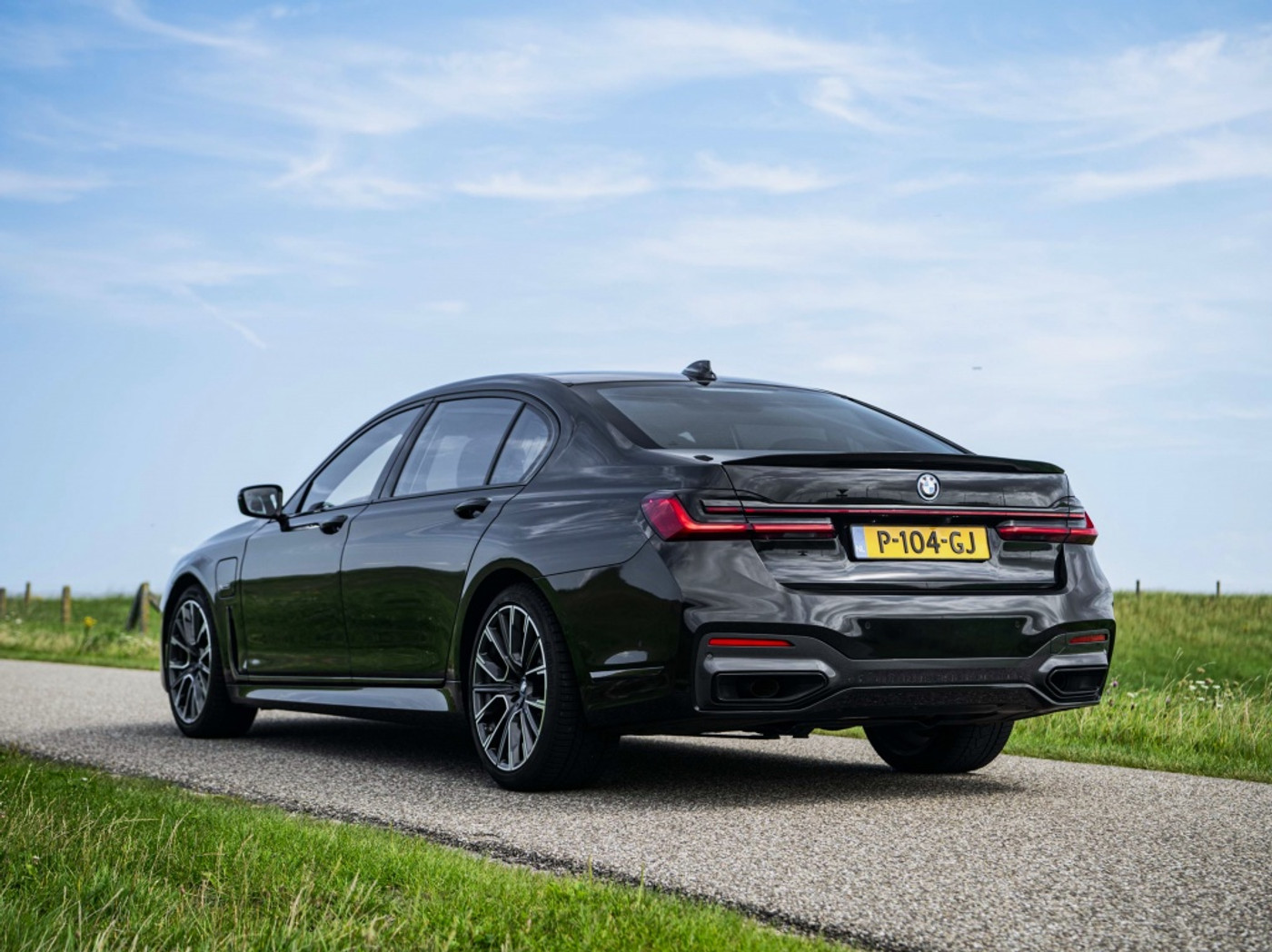 Foto van BMW 745le
