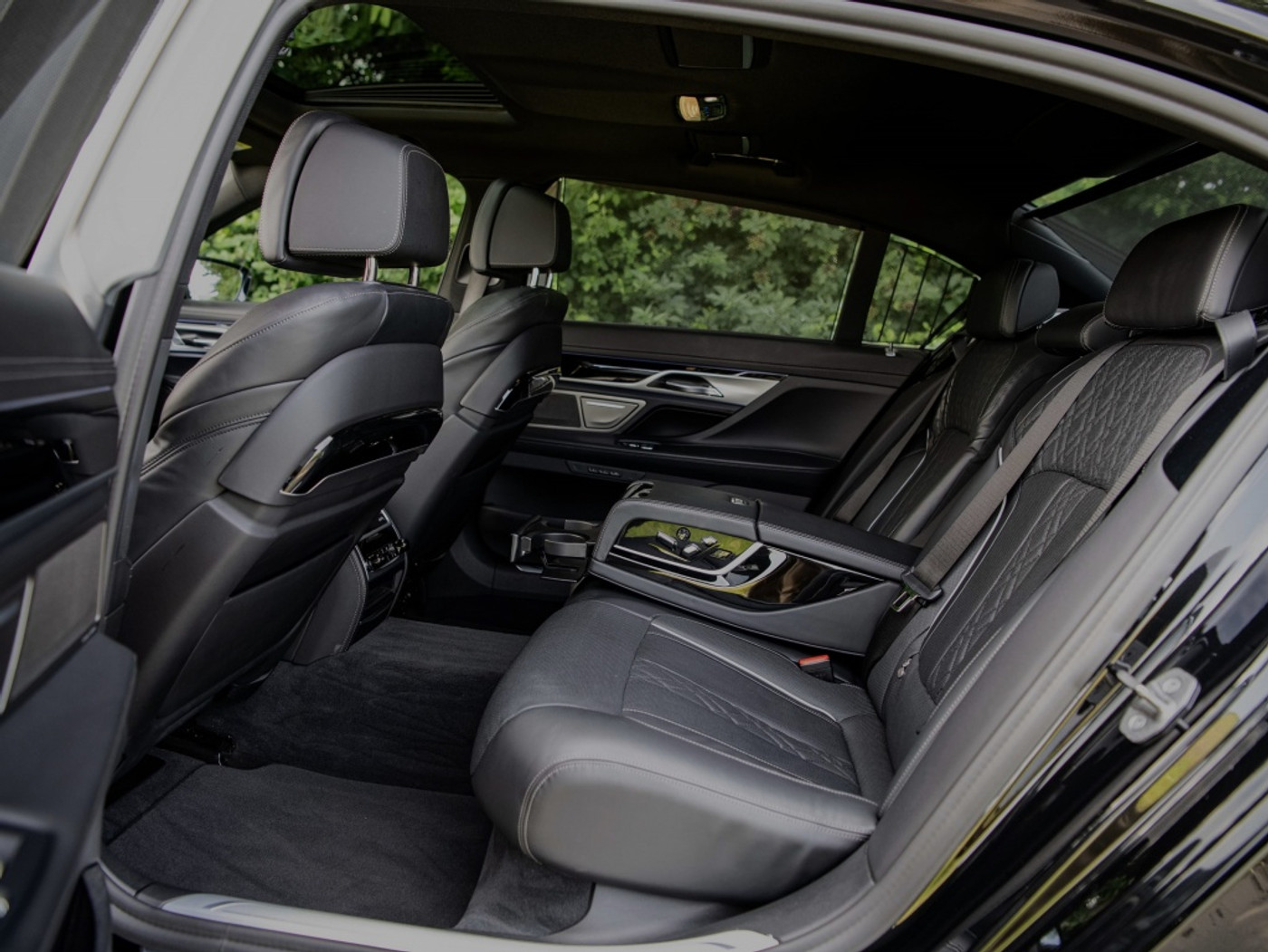 Foto van BMW 745le