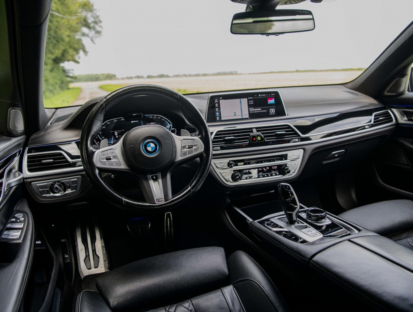 Foto van BMW 745le