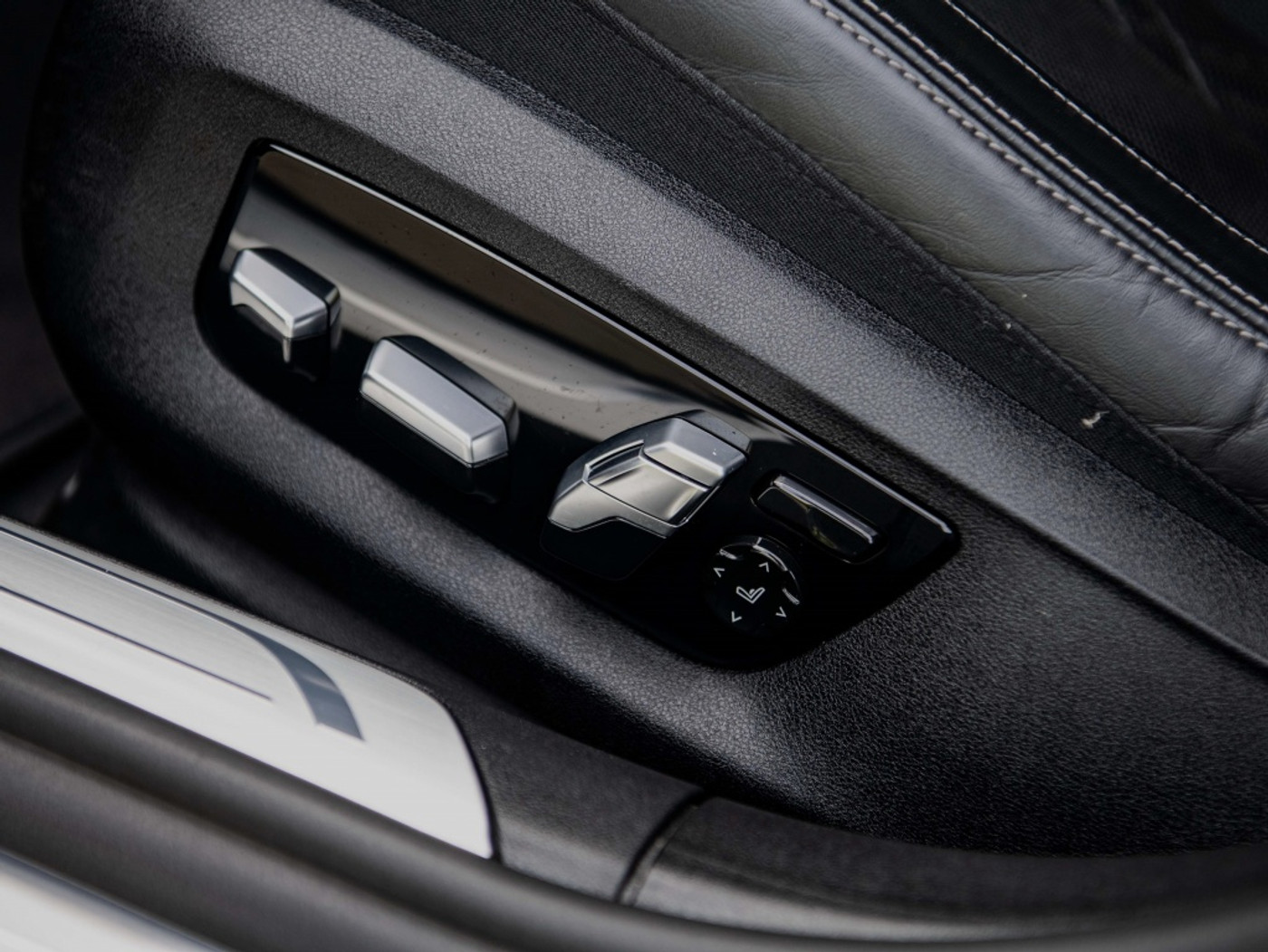 Foto van BMW 745le