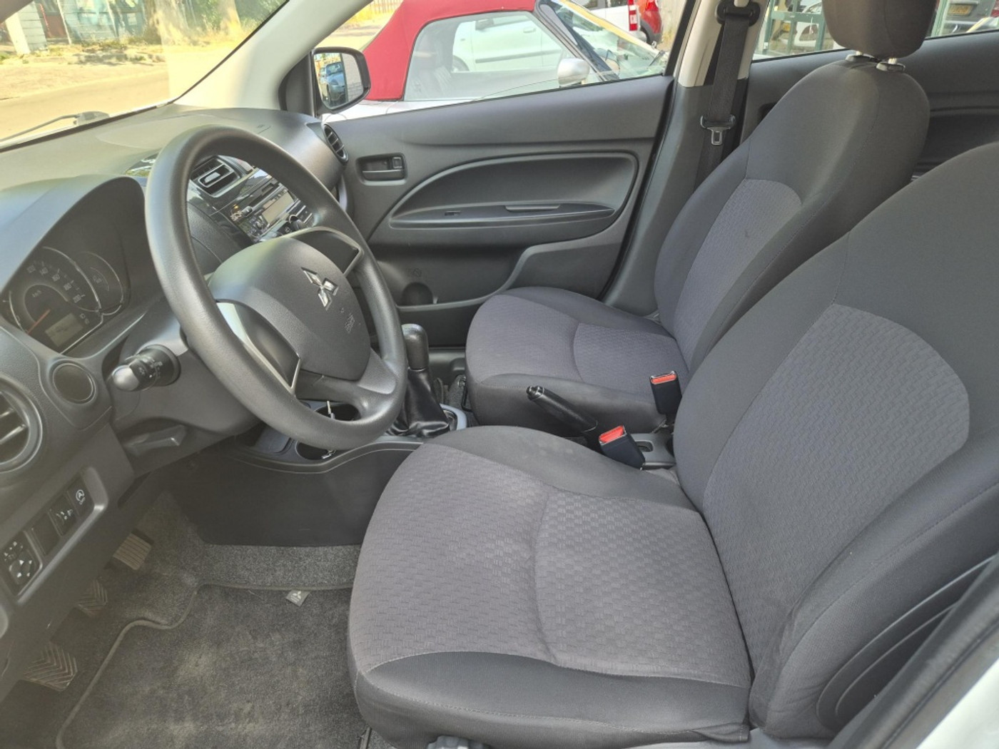 Foto van Mitsubishi Mitsubishi Space Star