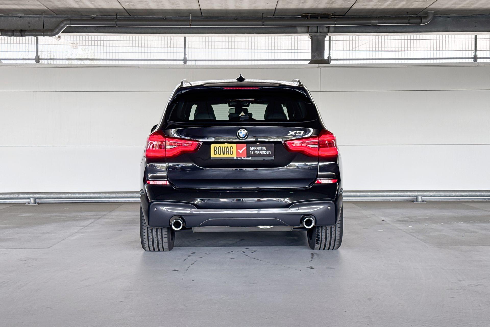 Foto van BMW X3 Xdrive20i