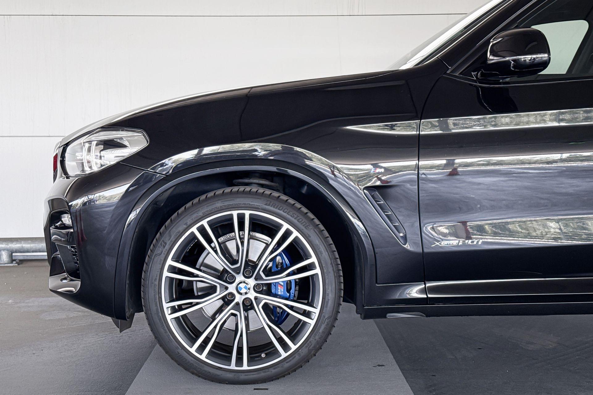 Foto van BMW X3 Xdrive20i