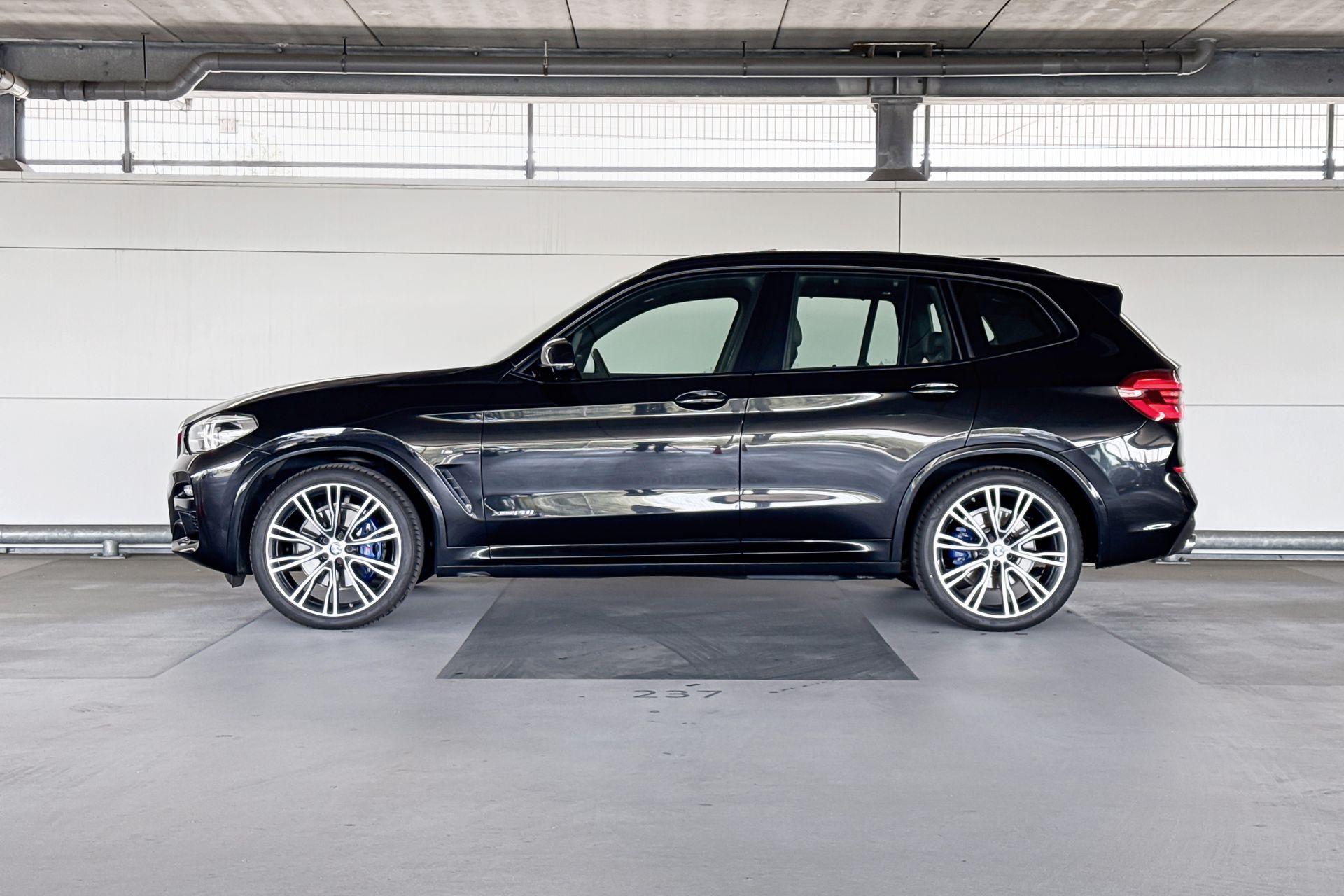 Foto van BMW X3 Xdrive20i