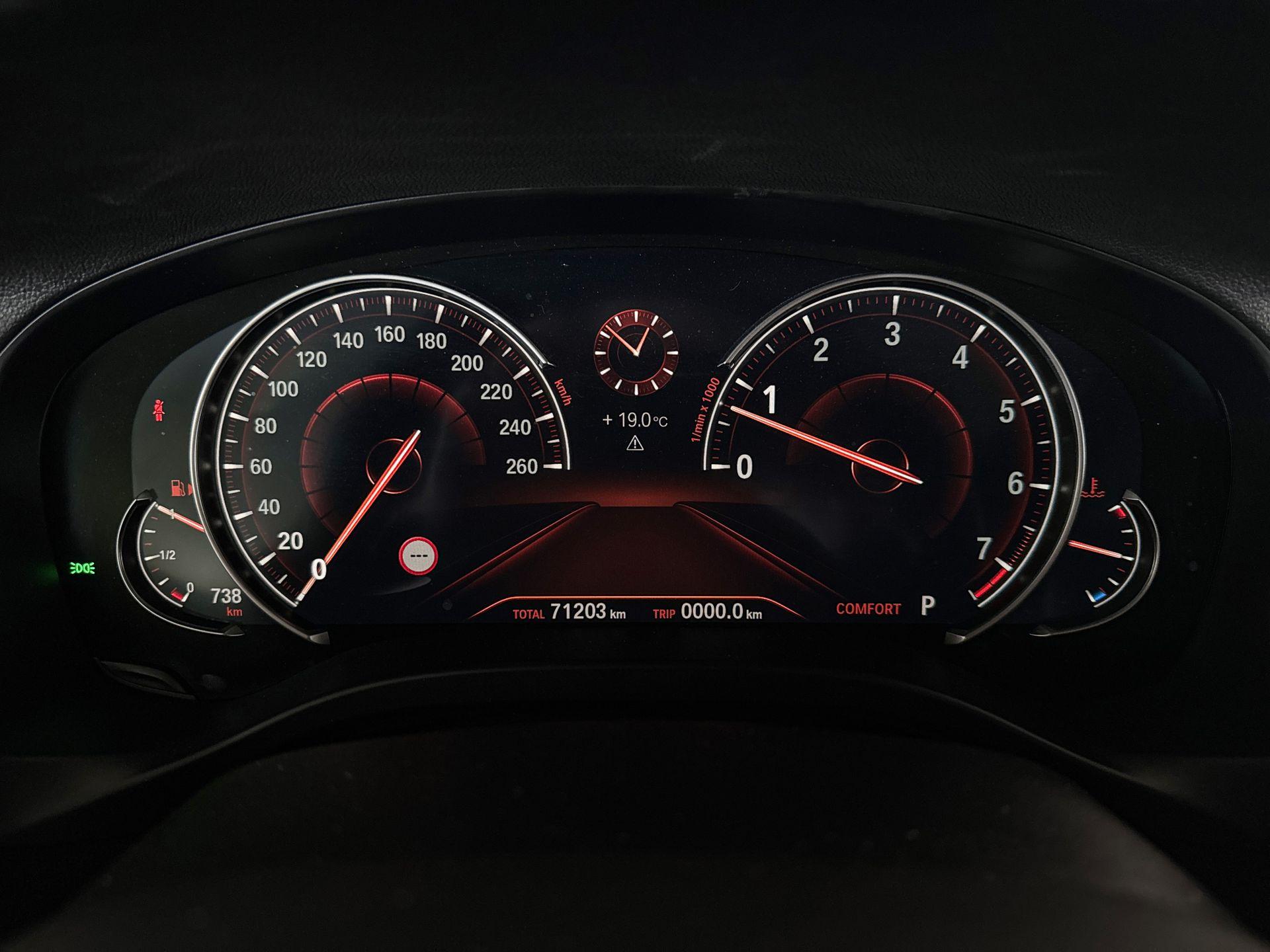 Foto van BMW X3 Xdrive20i