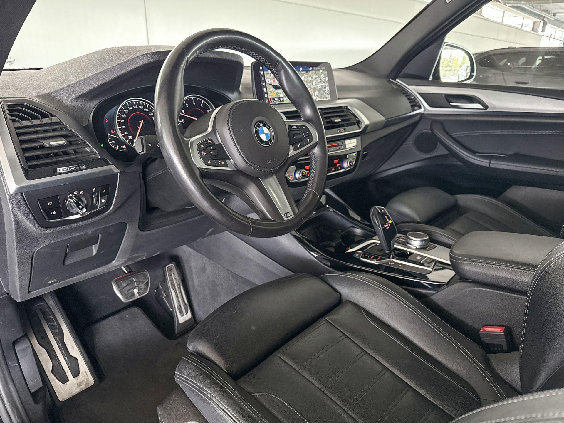 Foto van BMW X3 Xdrive20i