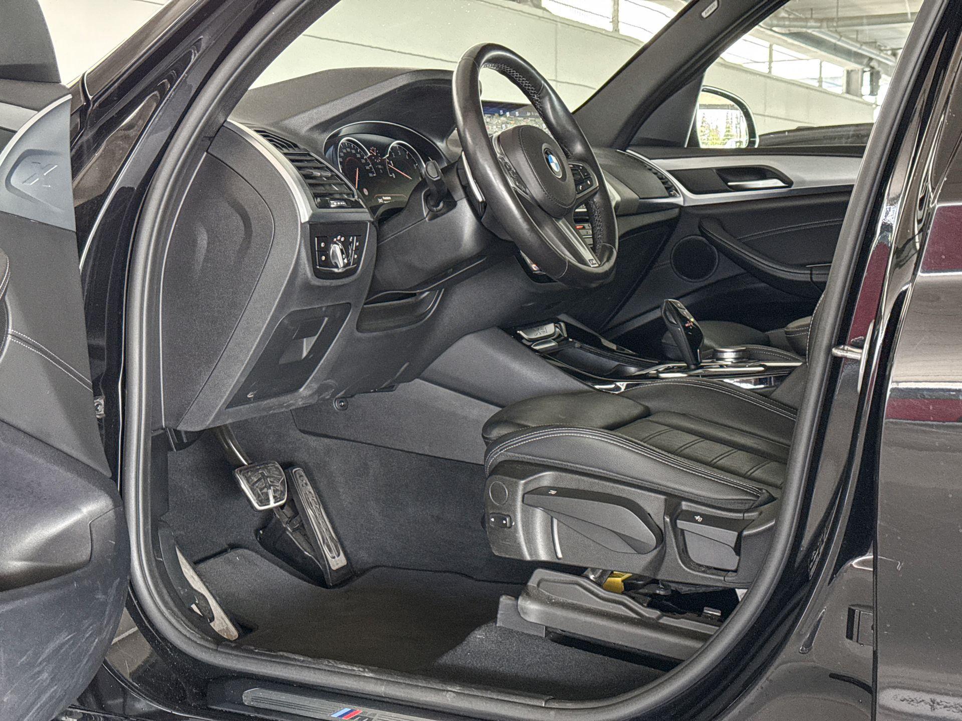 Foto van BMW X3 Xdrive20i