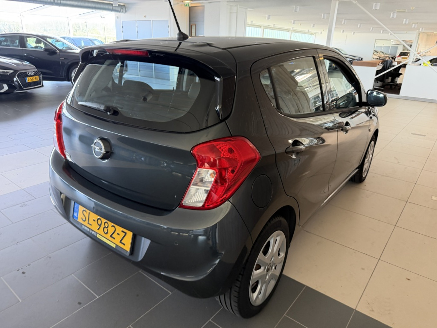Foto van Opel Karl / Viva