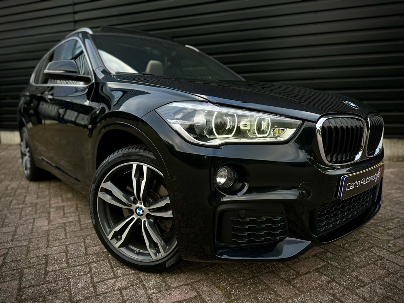 Foto van BMW X1 Sdrive20i