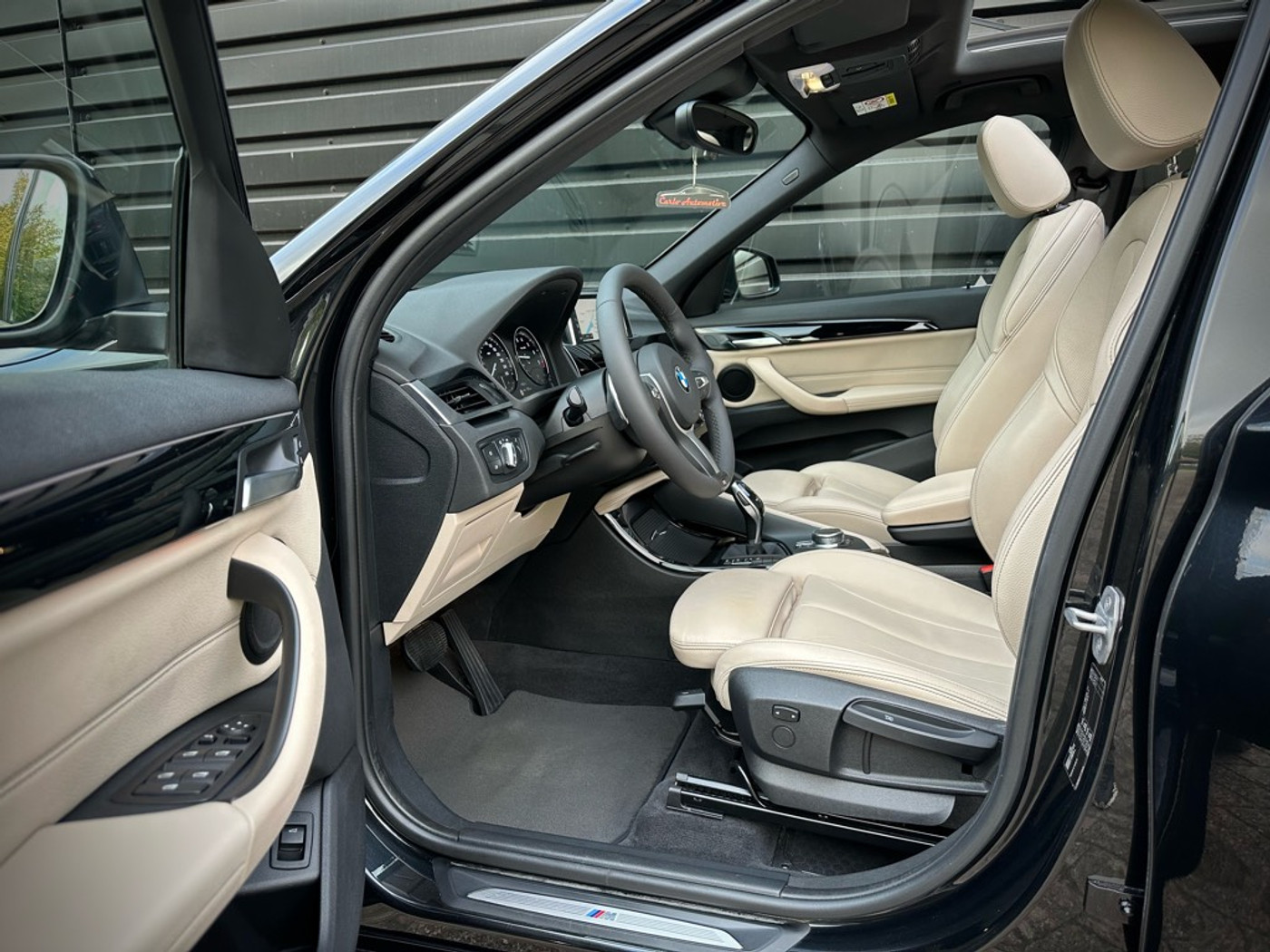 Foto van BMW X1 Sdrive20i