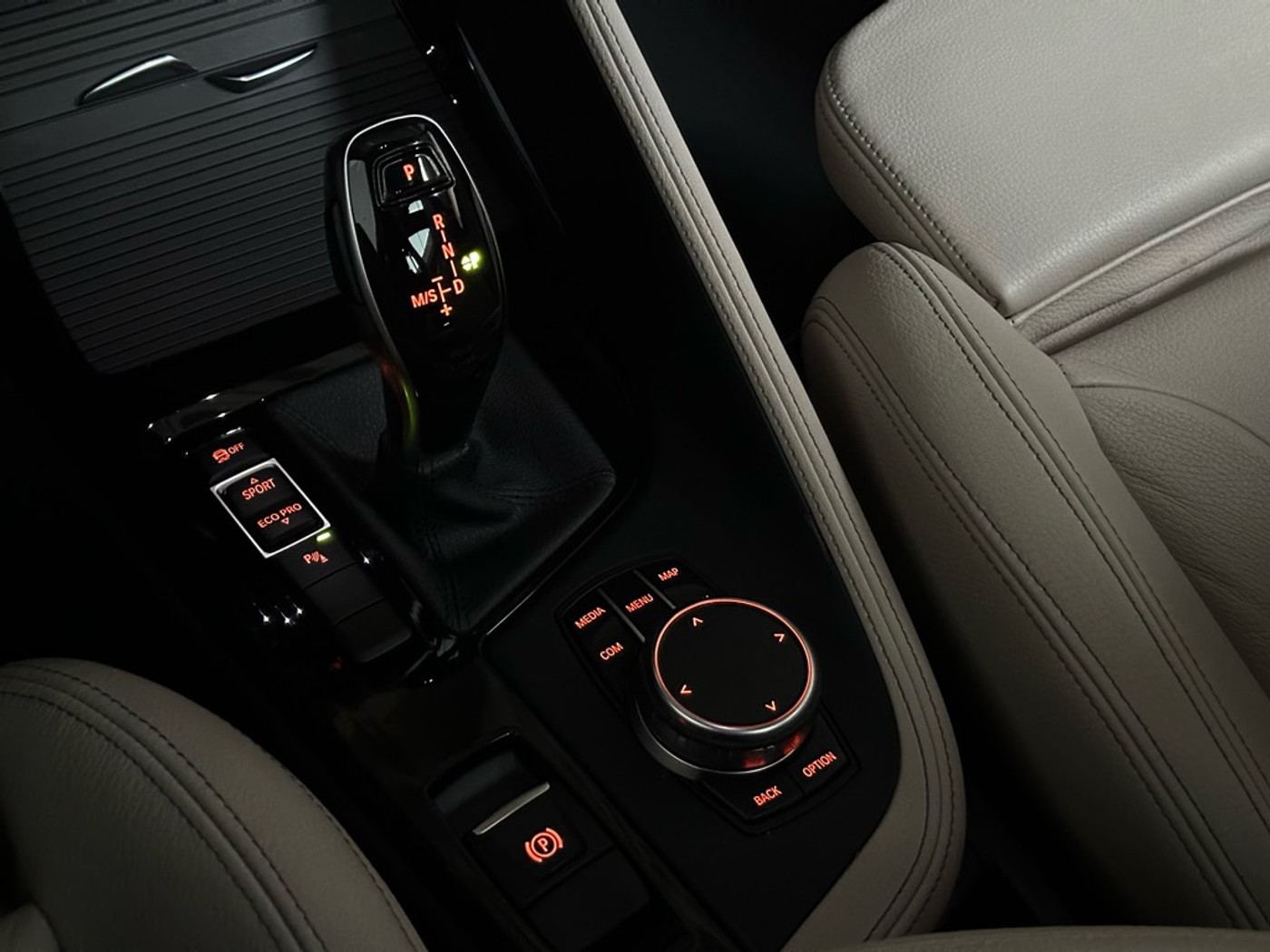 Foto van BMW X1 Sdrive20i
