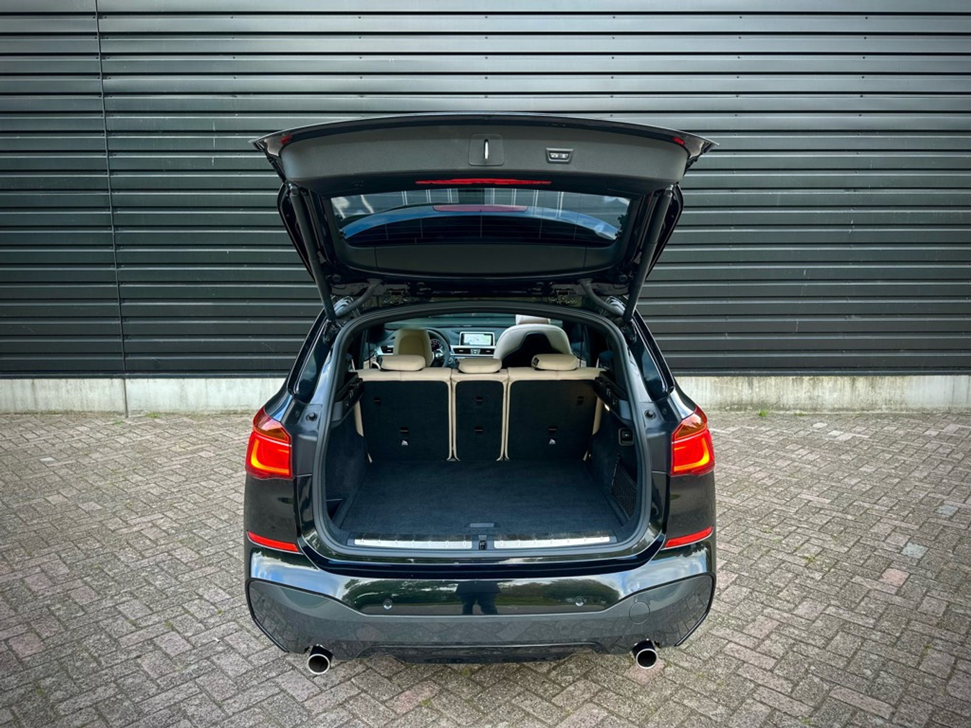Foto van BMW X1 Sdrive20i
