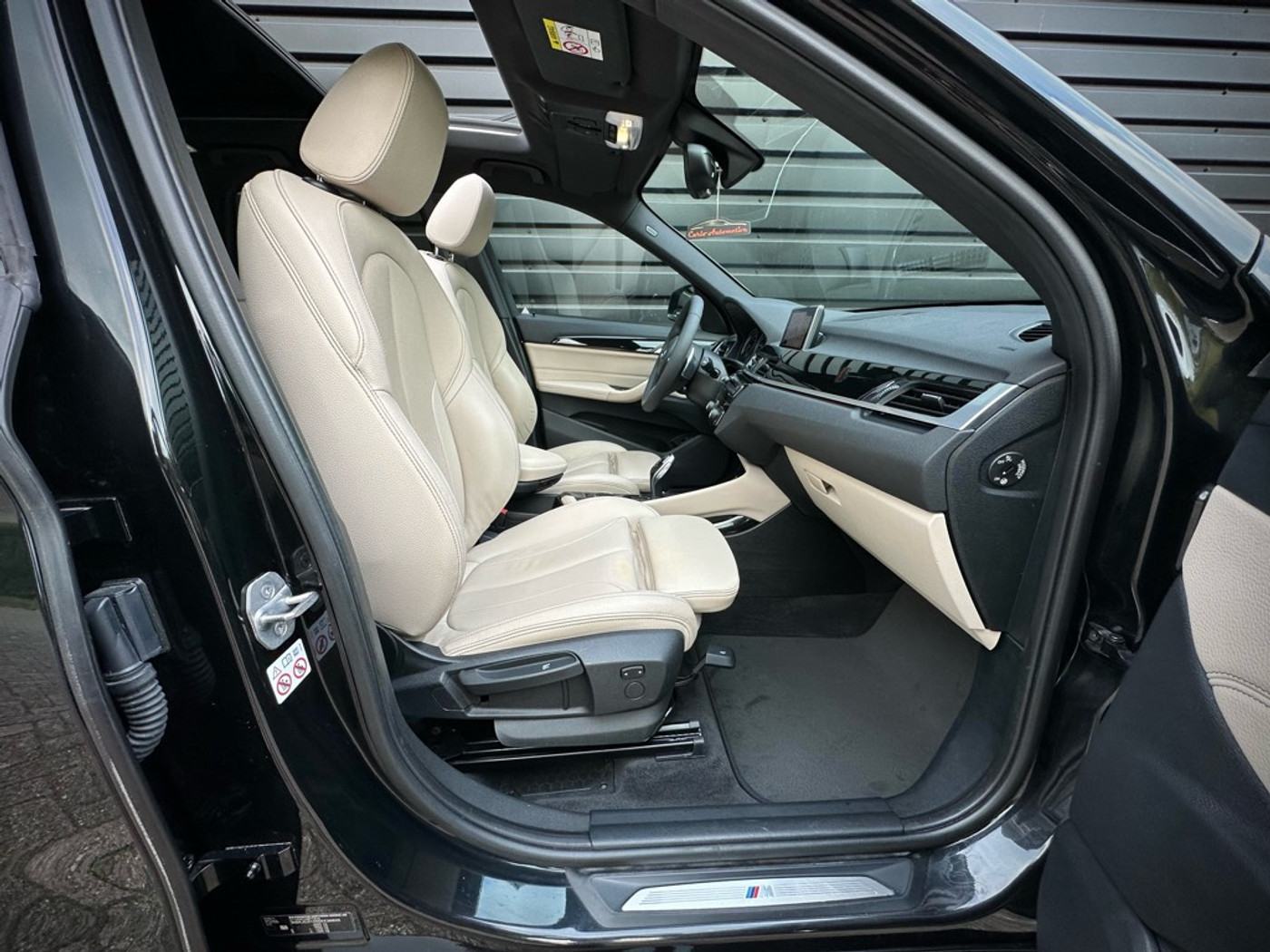 Foto van BMW X1 Sdrive20i