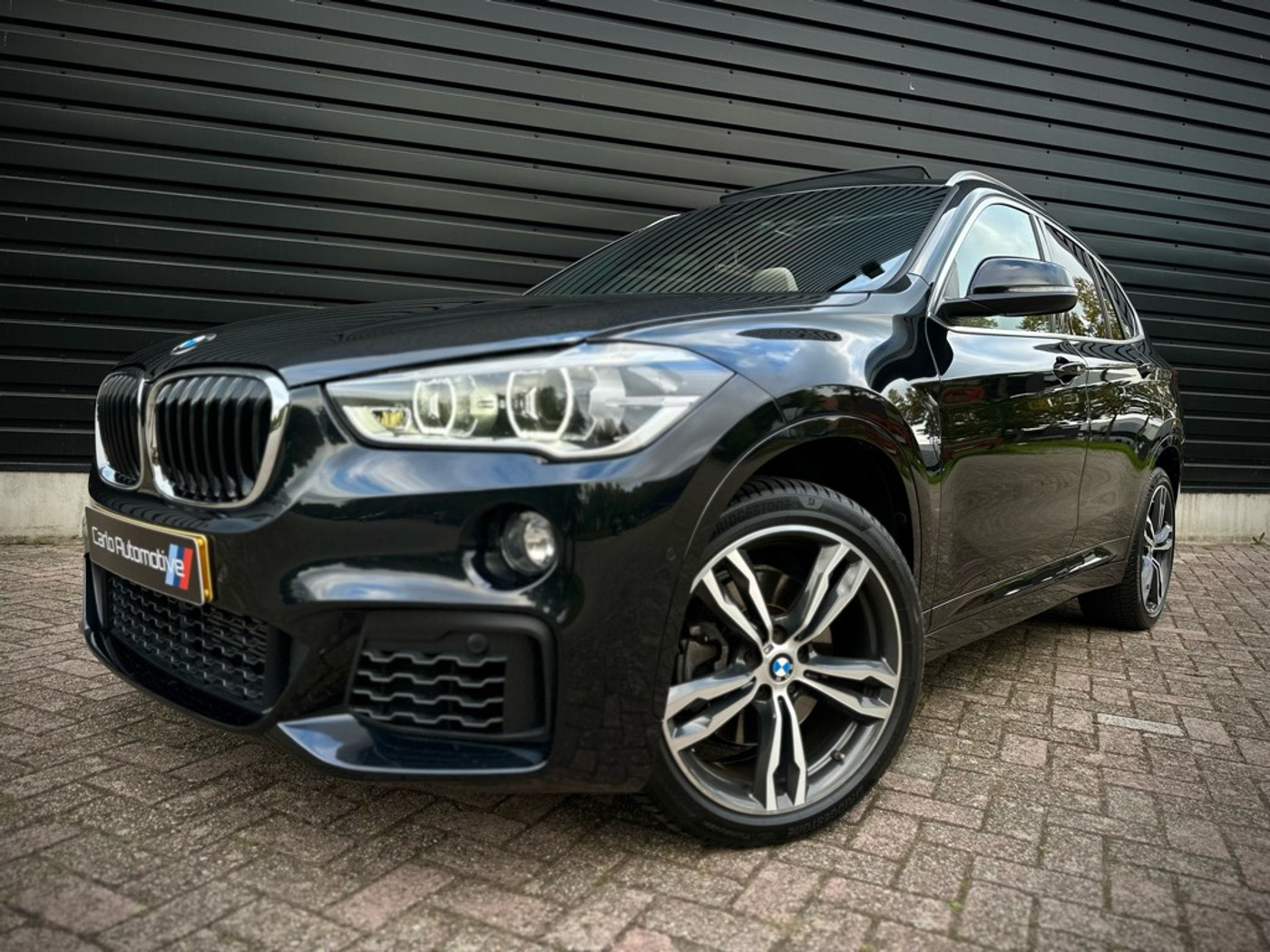 Foto van BMW X1 Sdrive20i