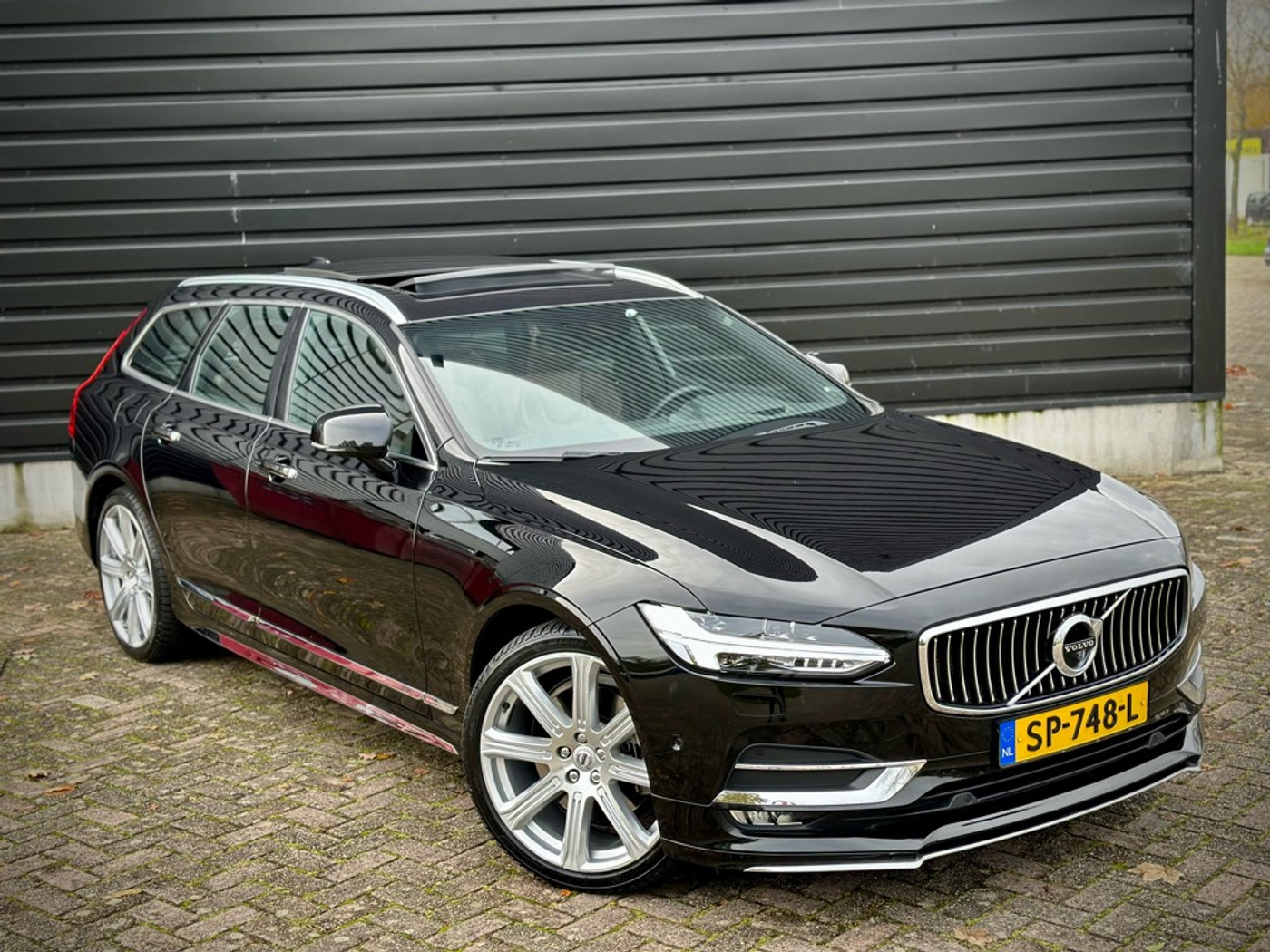 Foto van Volvo V90