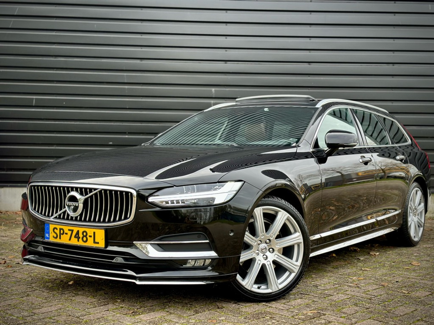 Foto van Volvo V90