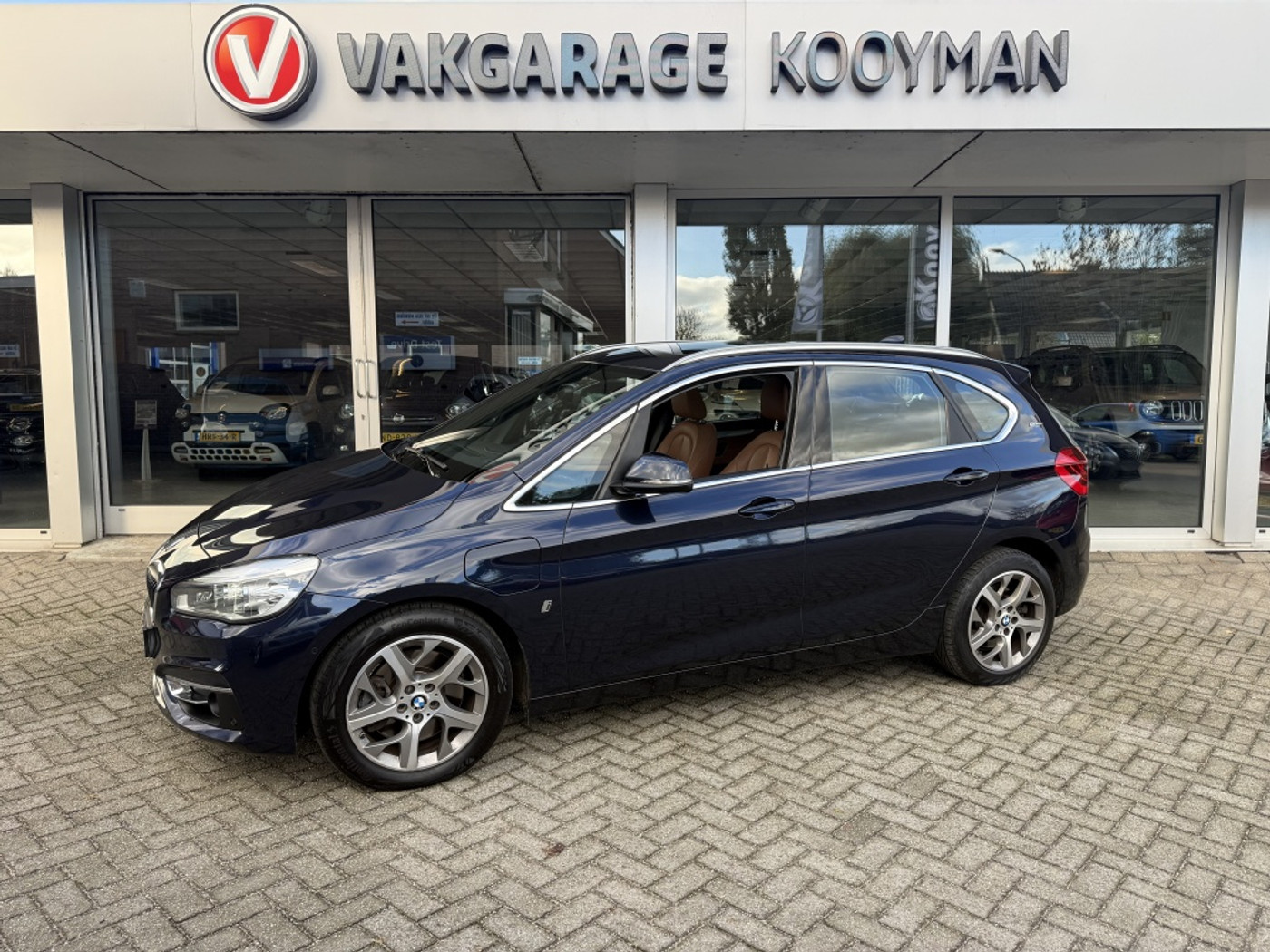 BMW 225xe Iperformance 225xe iP High Exec. plug in | 225pk ! | pano | 2017 - voorkant