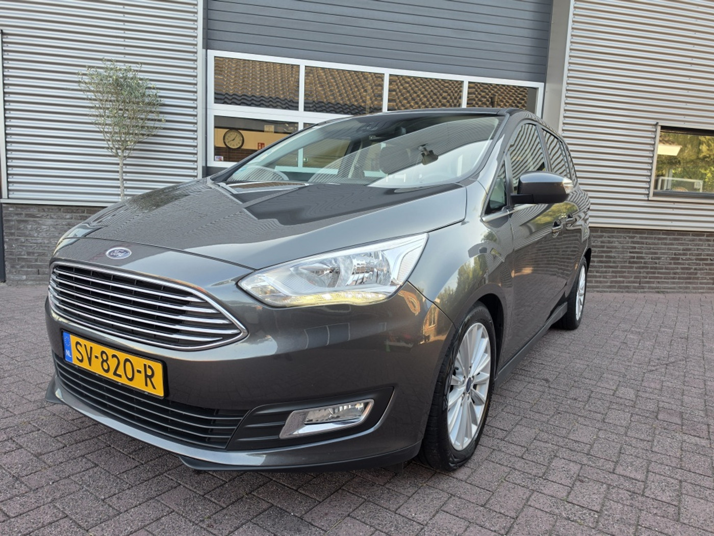 Ford Grand C-max 1.5 Titanium 2018 - voorkant