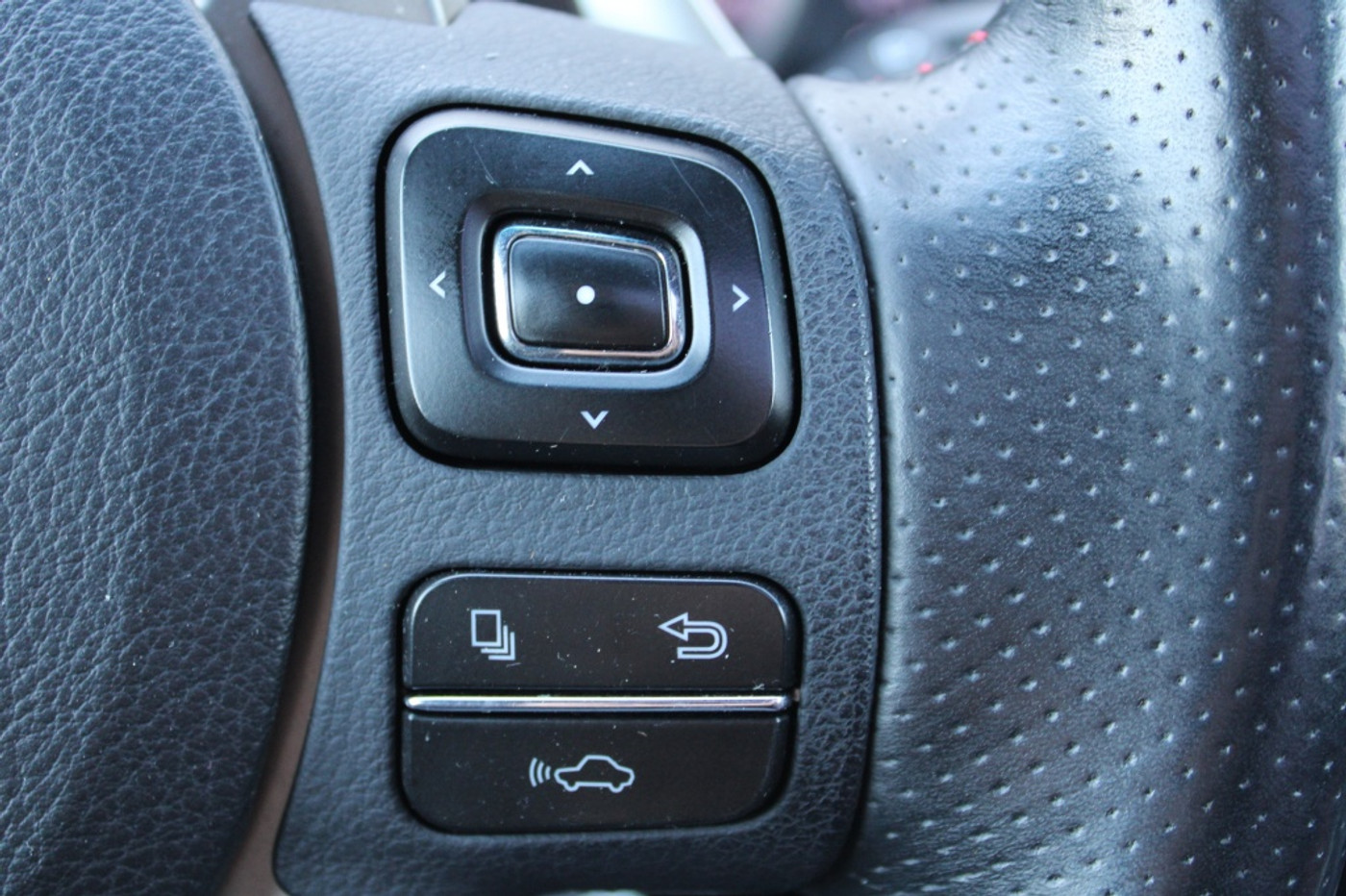 Foto van Lexus NX